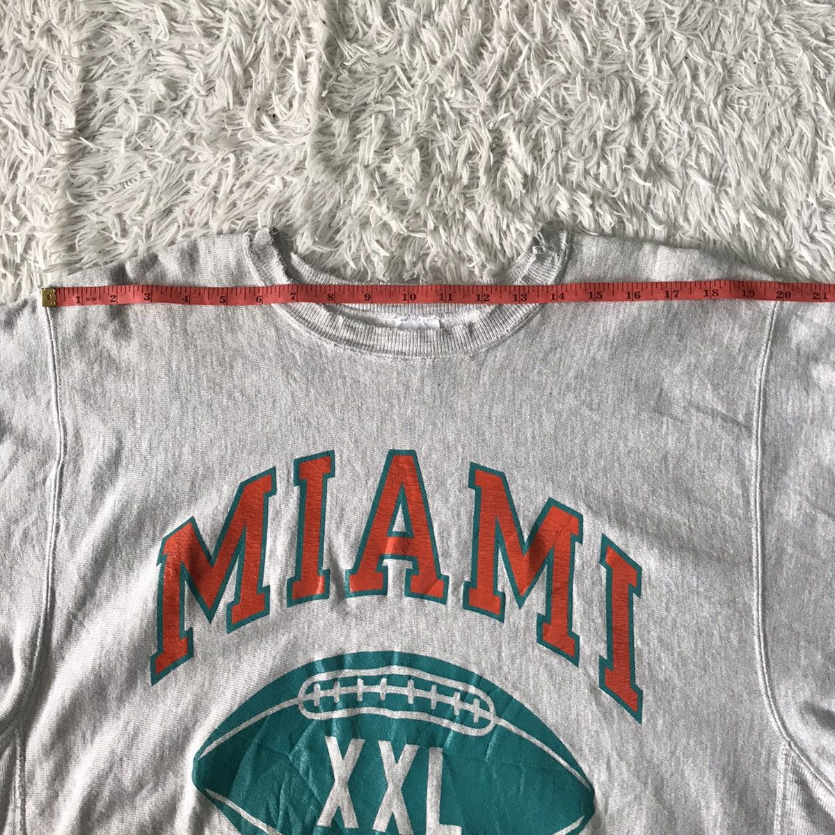 Champion Vtg 90s Champion Reverse Weave Miami Dolphins Sweatshirt Size US XL / EU 56 / 4 - 17 Thumbnail
