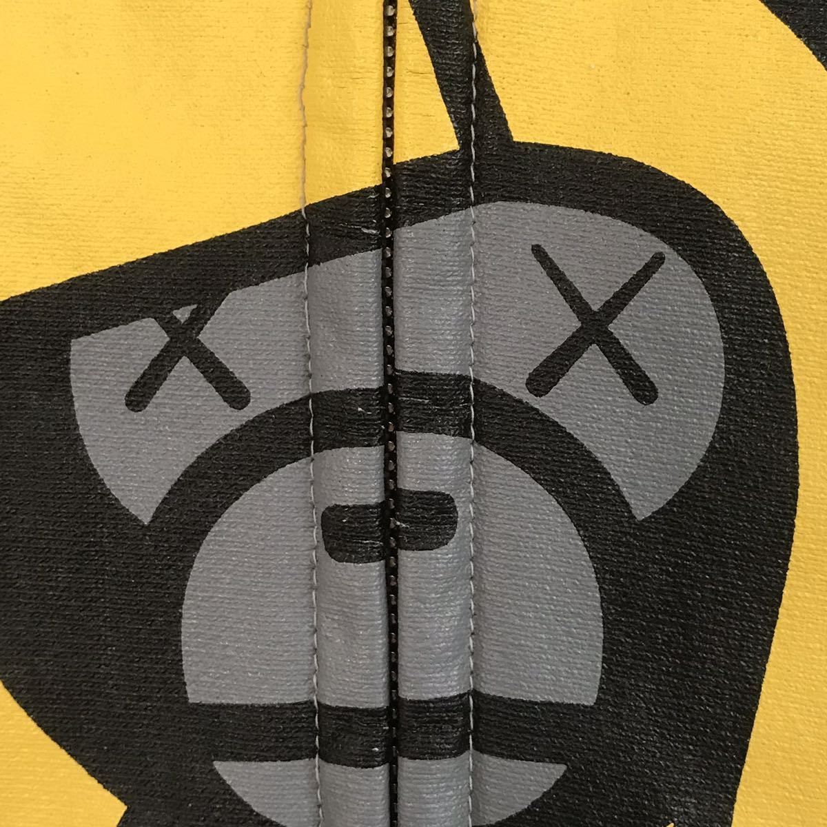 Bape × Kaws BAPE × kaws milo Full zip hoodie Gray Size US L / EU 52-54 / 3 - 7 Thumbnail