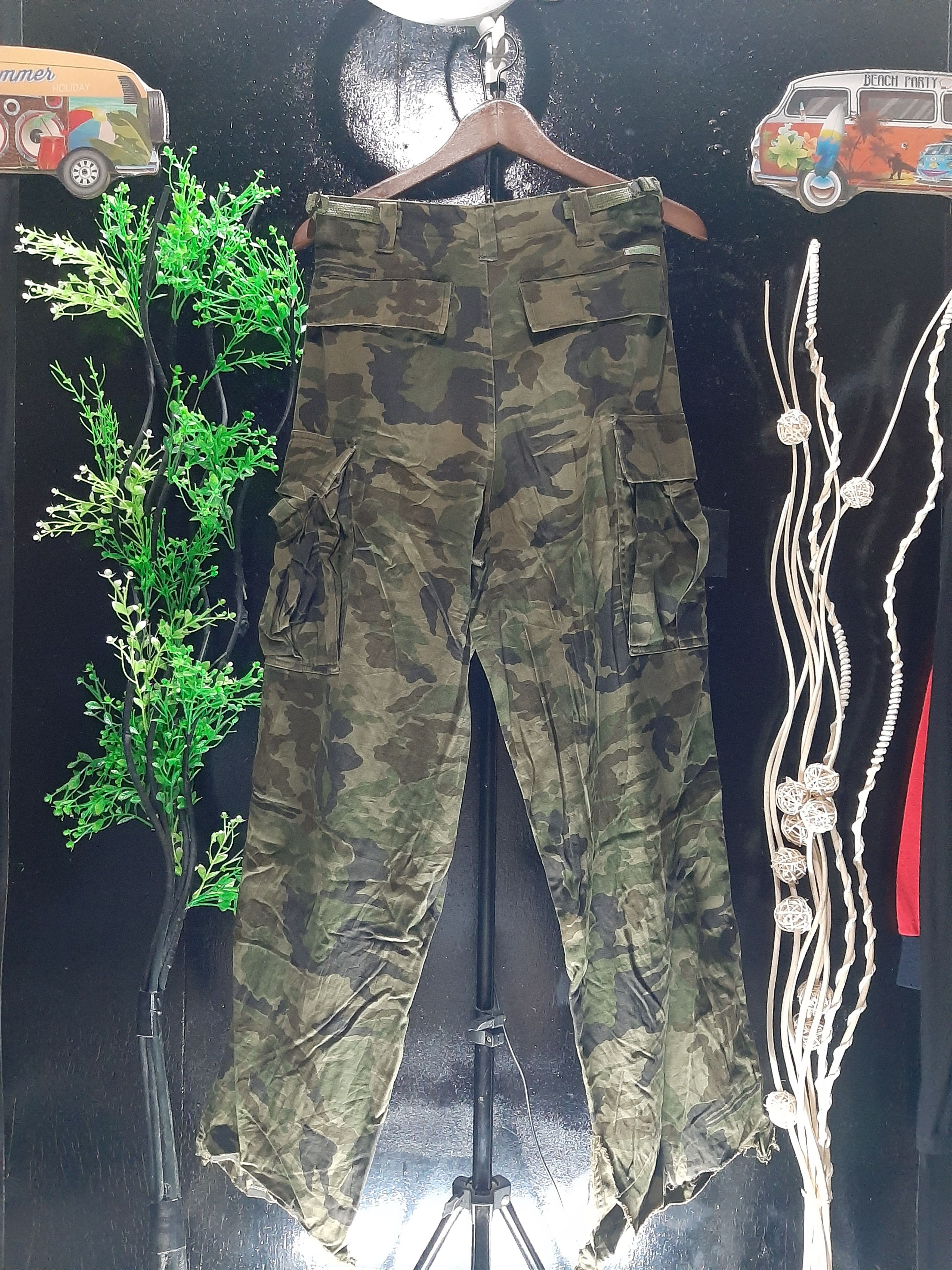 Japanese Brand × Vintage VINTAGE EVEN RIVER CAMO CARGO JAPANESE BRAND MULTI POCKET Size US 32 / EU 48 - 1 Thumbnail