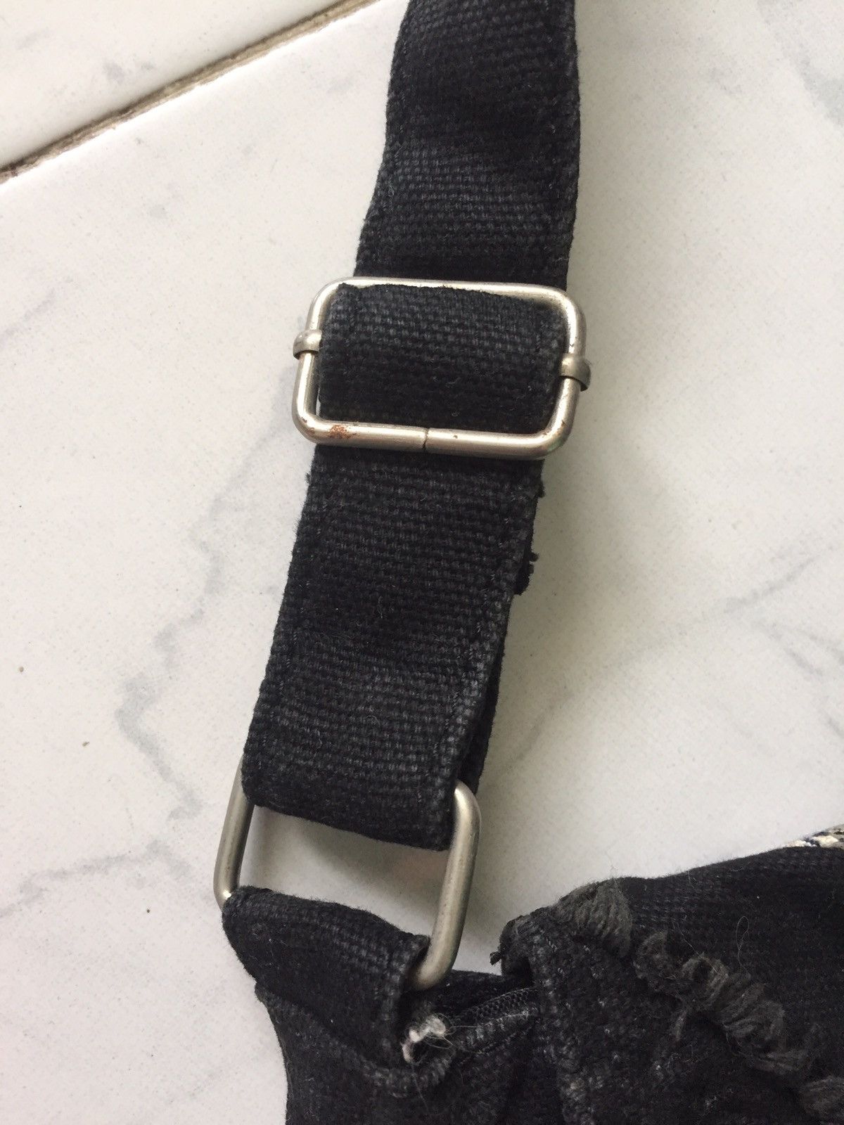 PERSON'S Patch & Distress Style Person’s Sling Bag Size ONE SIZE - 6 Thumbnail