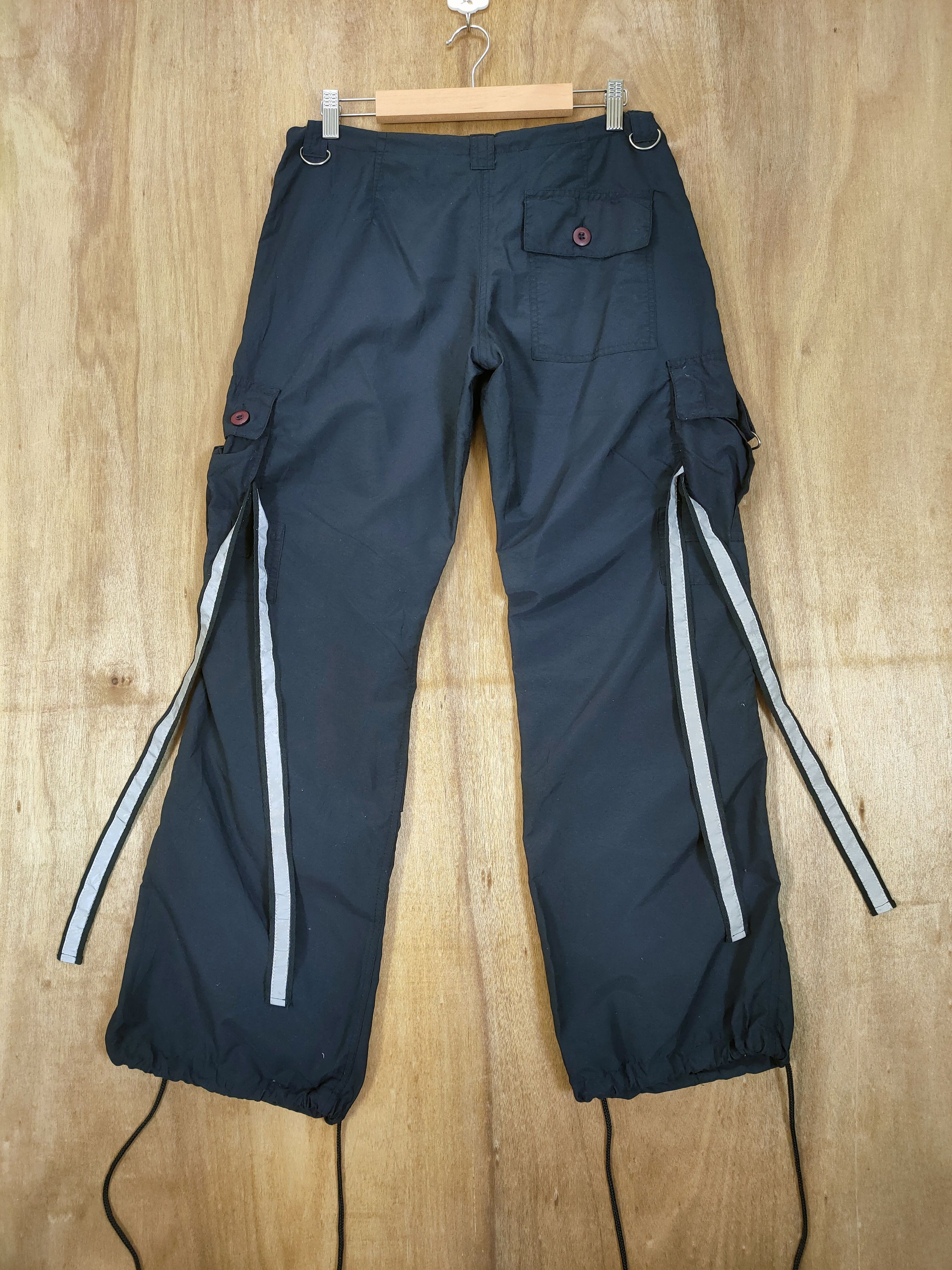Japanese Brand × Seditionaries × Vintage VINTAGE UFO WOMEN BONDAGE CARGO PANTS/ PARACHUTE PANTS Size 29" - 4 Thumbnail