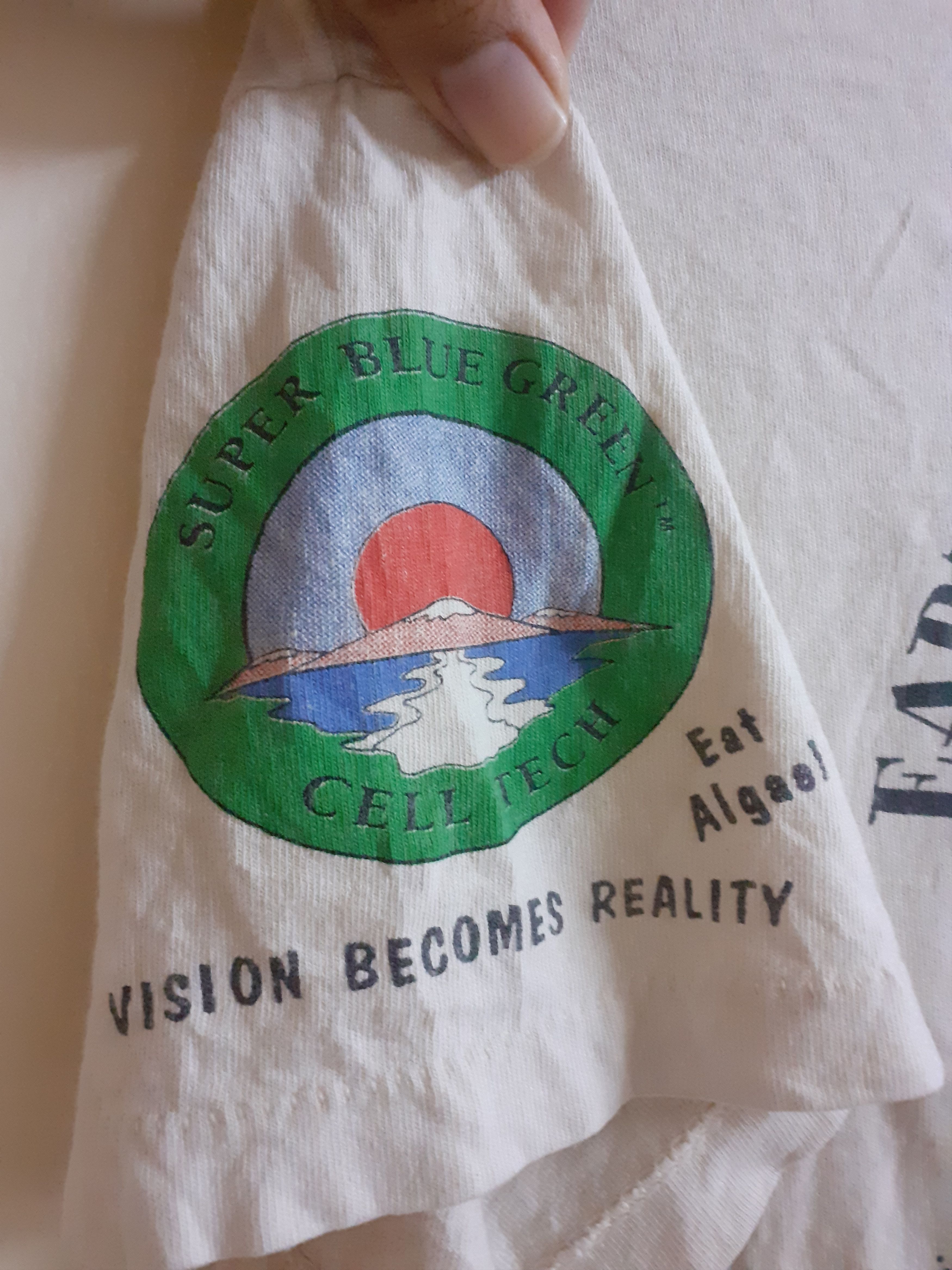 Art Comes First Vintage Earth Day 1995 Peace Day T Shirt Size US XL / EU 56 / 4 - 4 Thumbnail