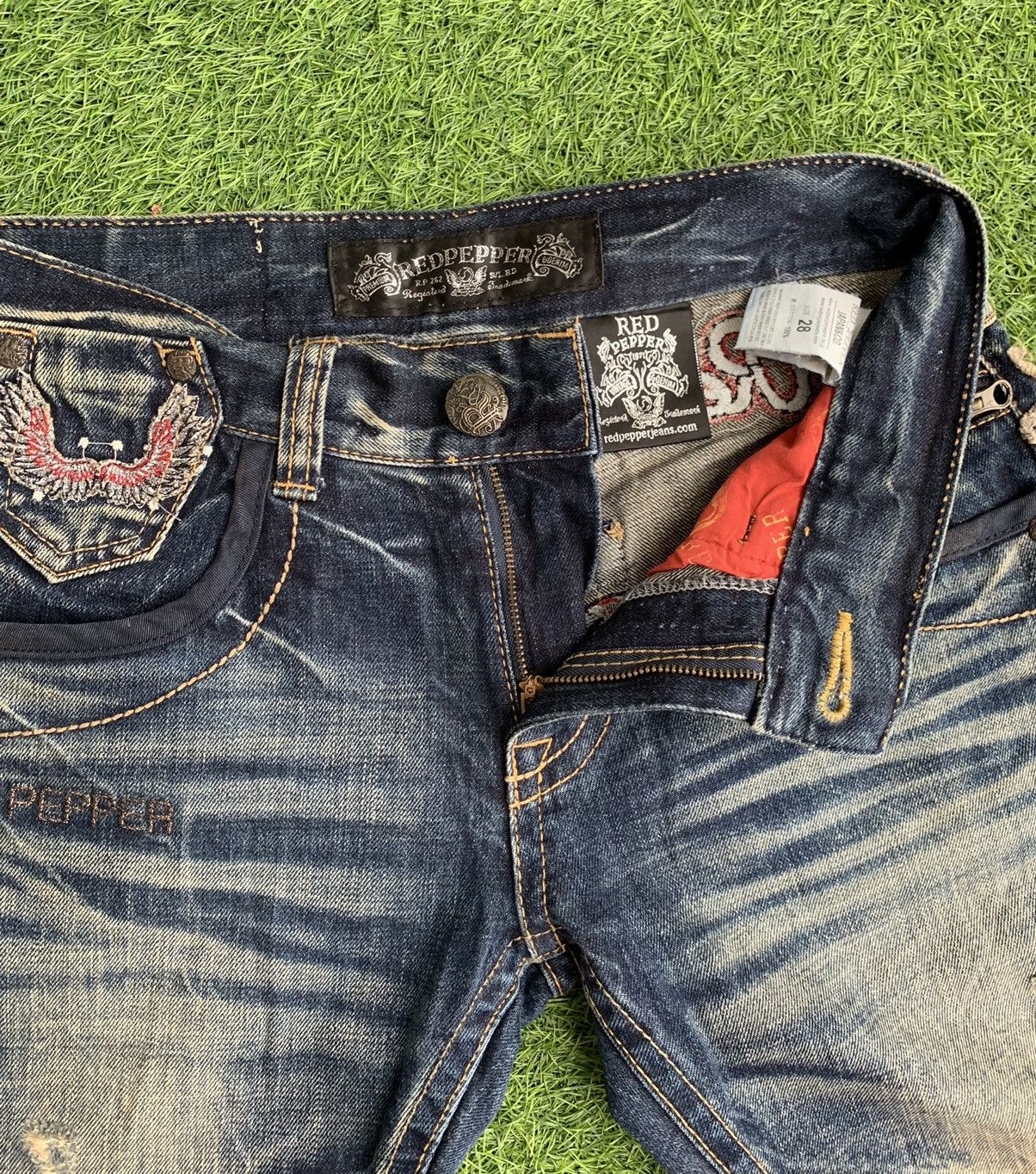 Japanese Brand Red peper embroidery spellout lot of patch distressed denim Size US 31 - 15 Thumbnail