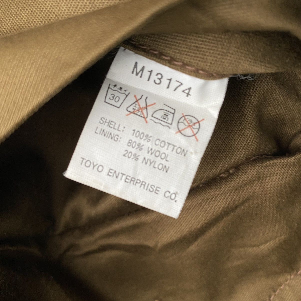 Buzz Rickson's Buzz Ricksons B-10 Bomber Jacket Size US L / EU 52-54 / 3 - 11 Thumbnail