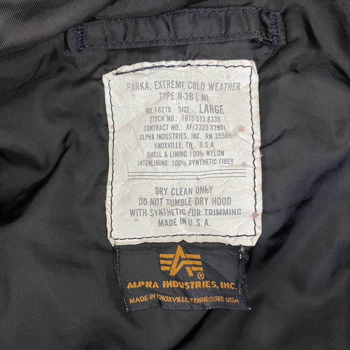 Alpha Industries Vintage 80s ALPHA INDUSTRIES USA Snow Army Bomber Jacket Size US L / EU 52-54 / 3 - 3 Thumbnail