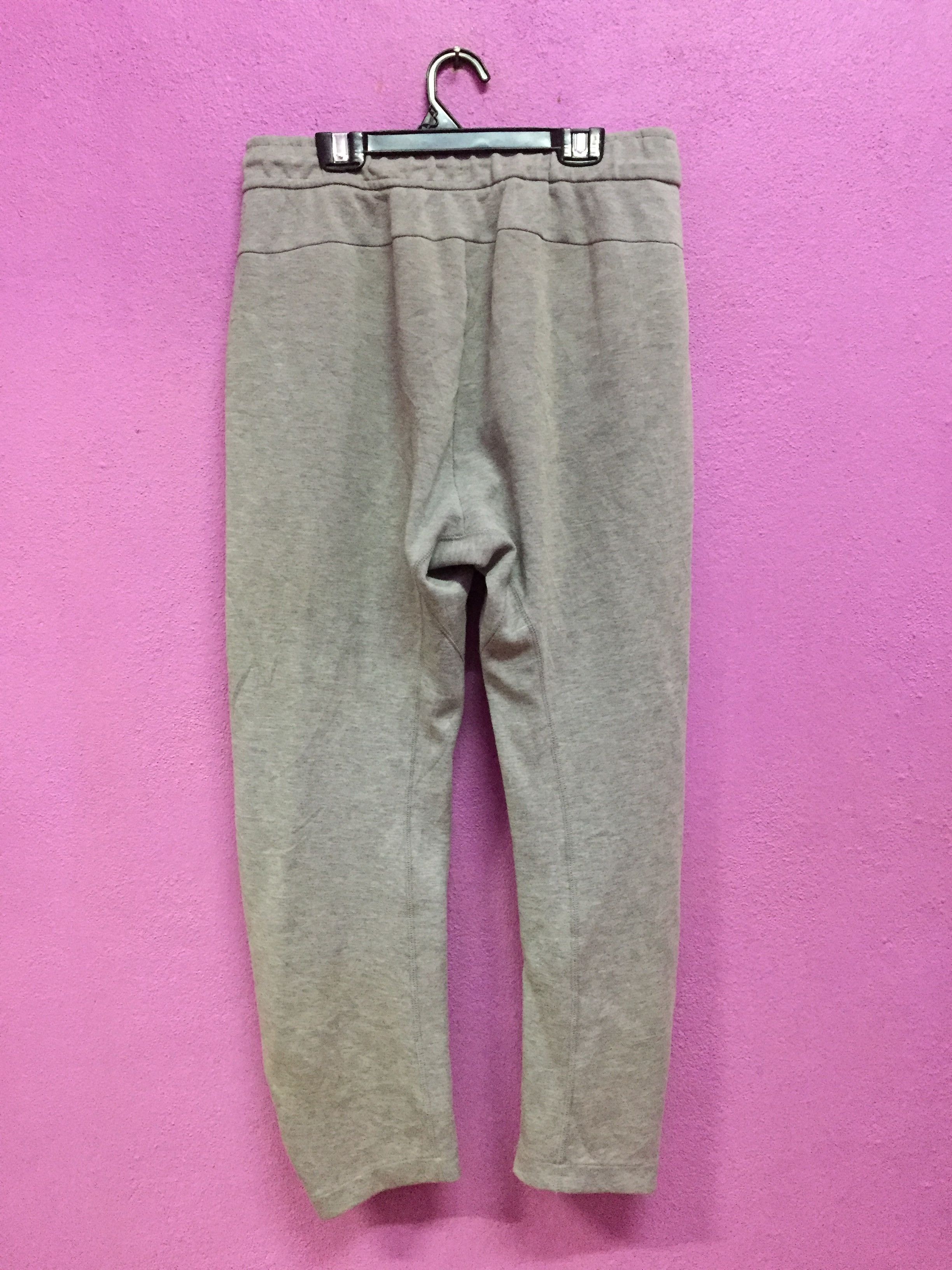Nike Nike Sweatpants Size L Size US 30 / EU 46 - 2 Thumbnail
