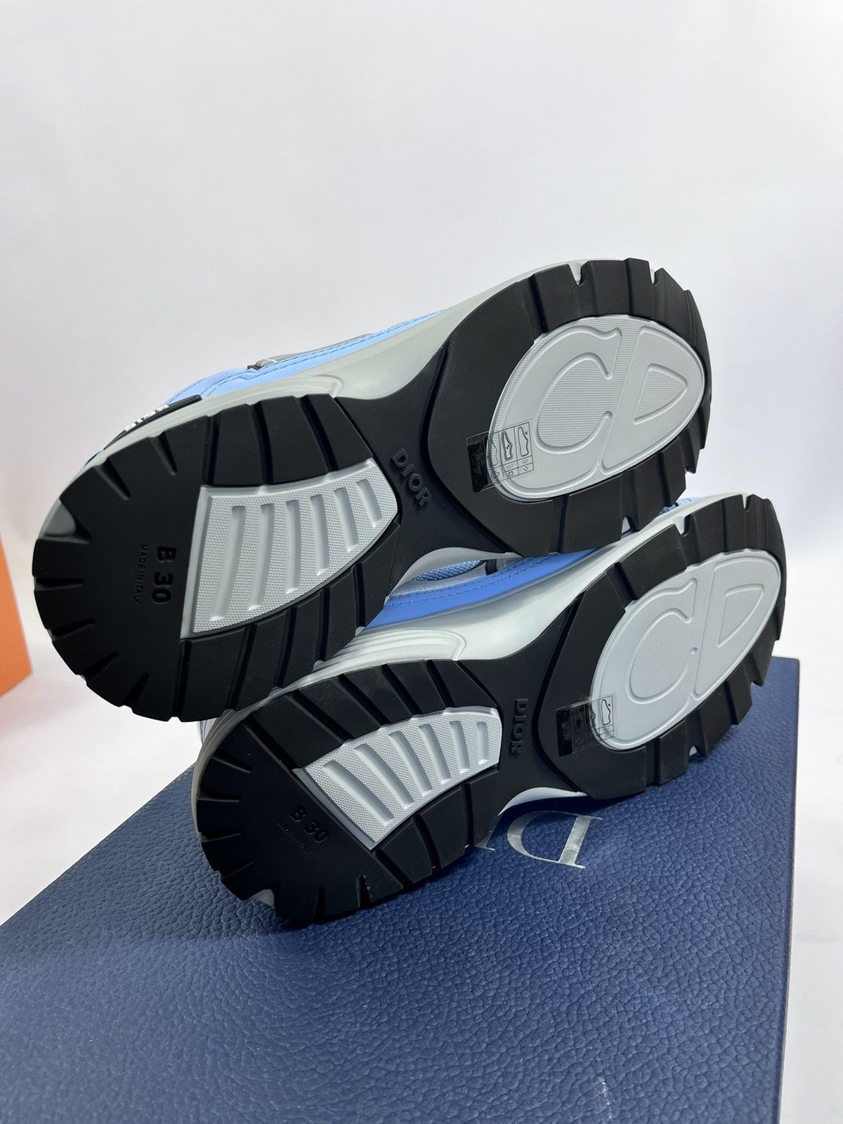 Dior B30 UNC BLUE CD RUNNER SNEAKERS Size US 9 / EU 42 - 13 Thumbnail