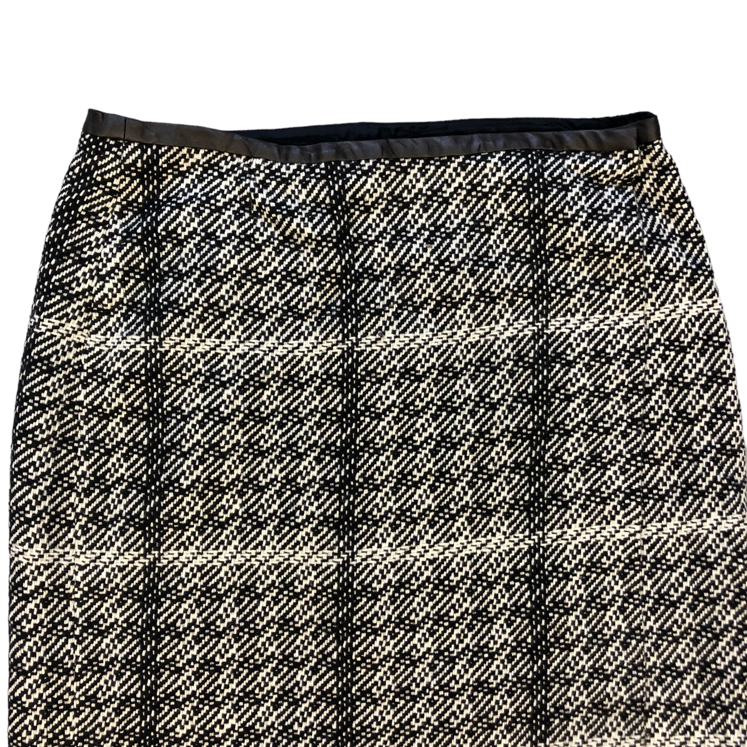 Max Mara MAX MARA CHECKED MINI SKIRTS #7030-106 Size 31" - 2 Thumbnail