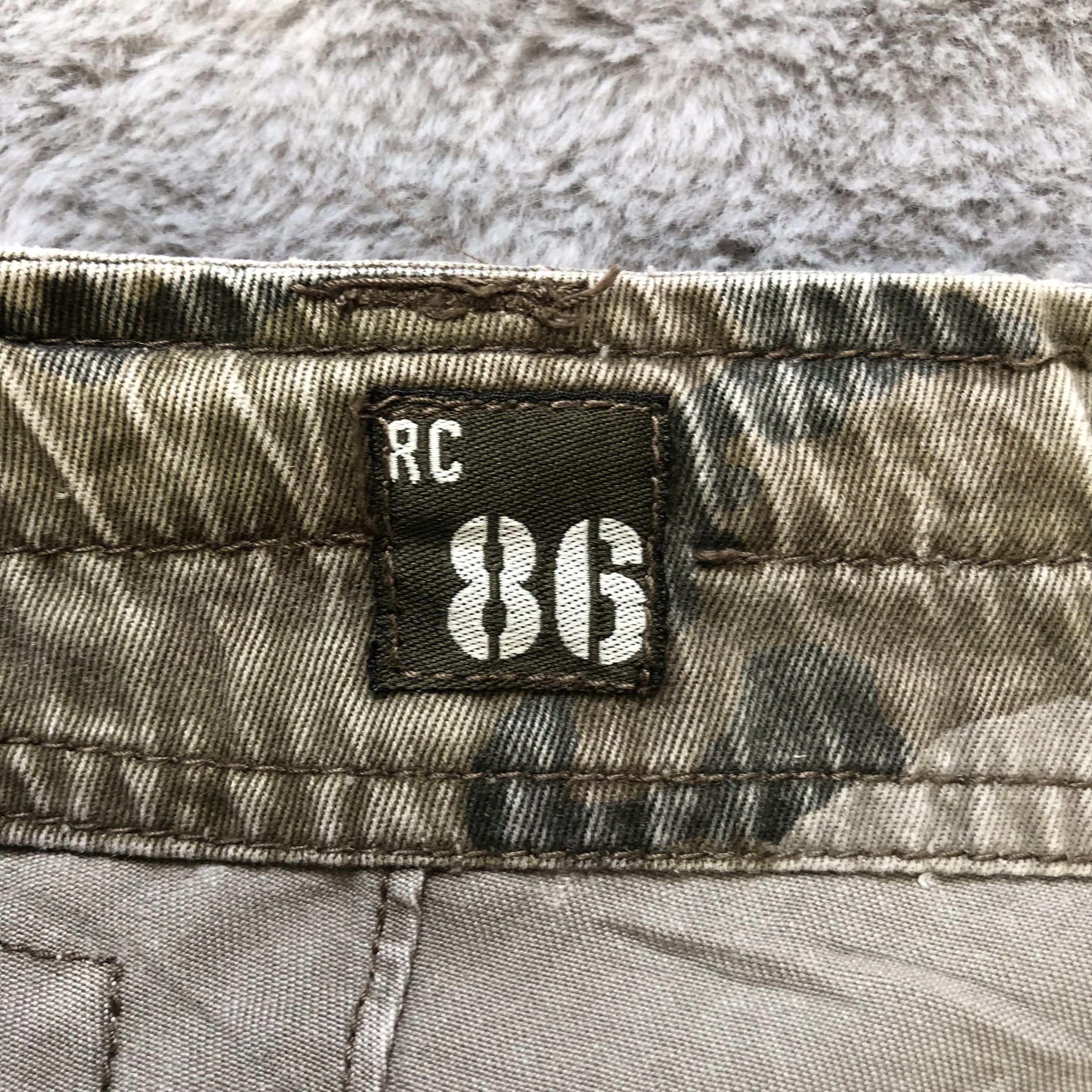 Vintage RC 86 CAMO CARGO PANTS #7029-106 Size US 32 / EU 48 - 11 Thumbnail