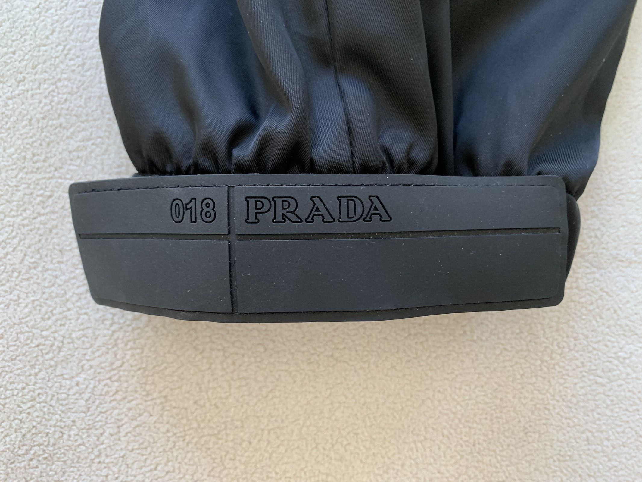 Prada SS18 All Black Track Pants Nylon Gabardine Size US 30 / EU 46 - 4 Thumbnail