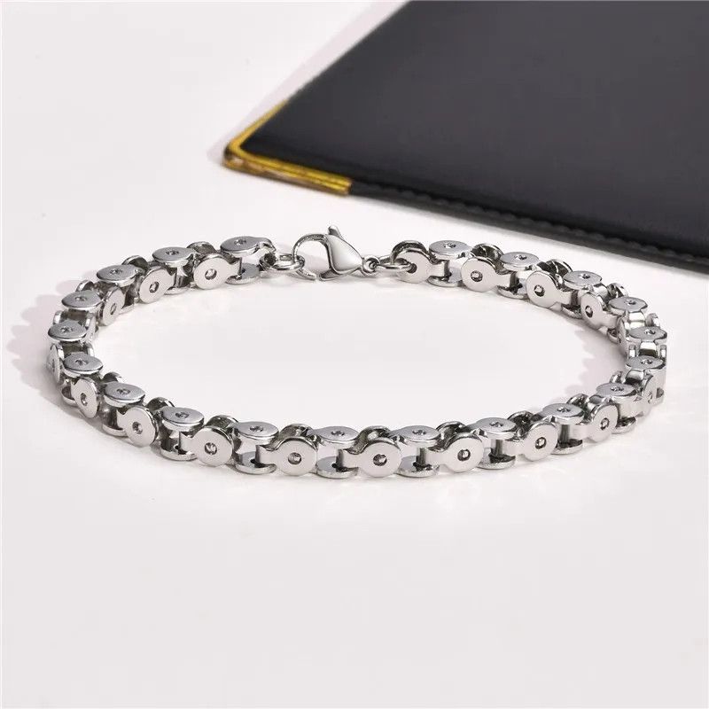 Jewelry Link Wristband Chain Necklace Size ONE SIZE - 2 Thumbnail