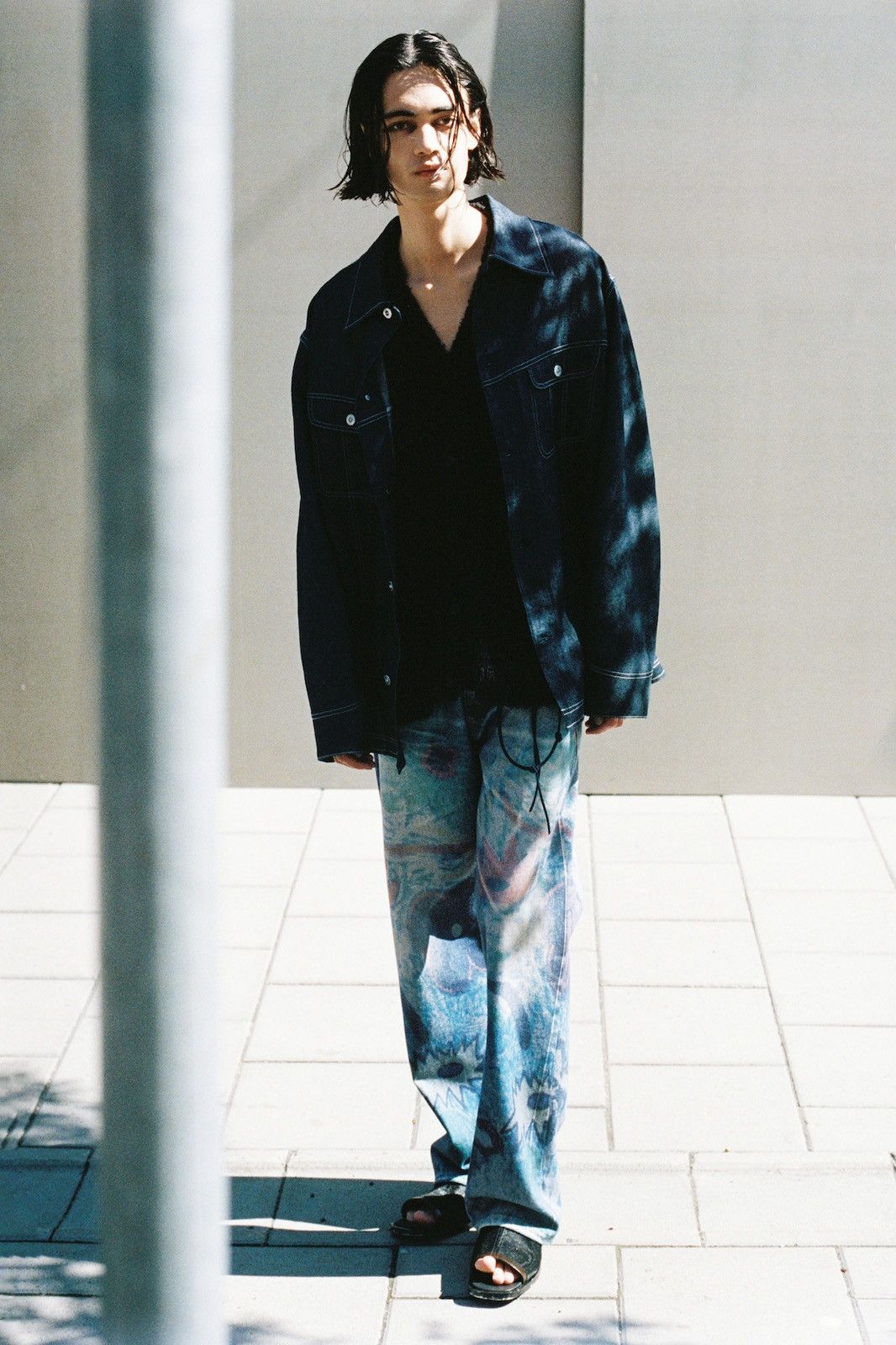 OURLEGACY THIRD CUT DIGITAL CHALK FLOWER