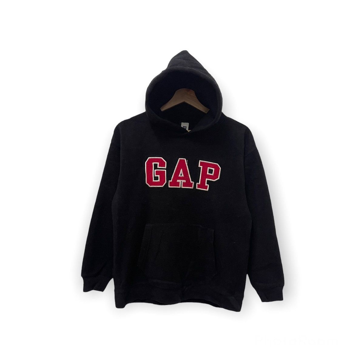 Gap × Vintage Vintage Gap Hoodie Black Rare Travis Style Size US S / EU 44-46 / 1 - 1 Thumbnail