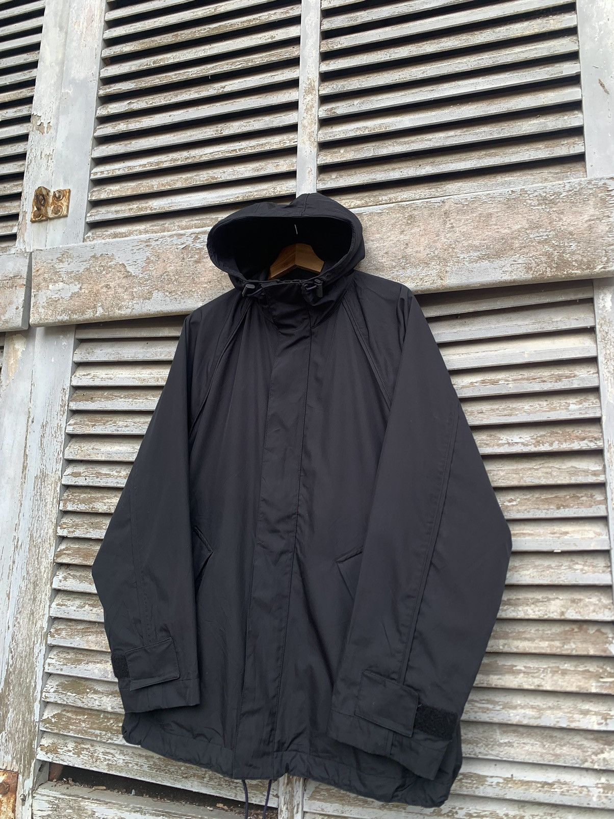 Banana Republic 🔥Banana Republic Polyester Rain Jacket Size US XL / EU 56 / 4 - 8 Thumbnail