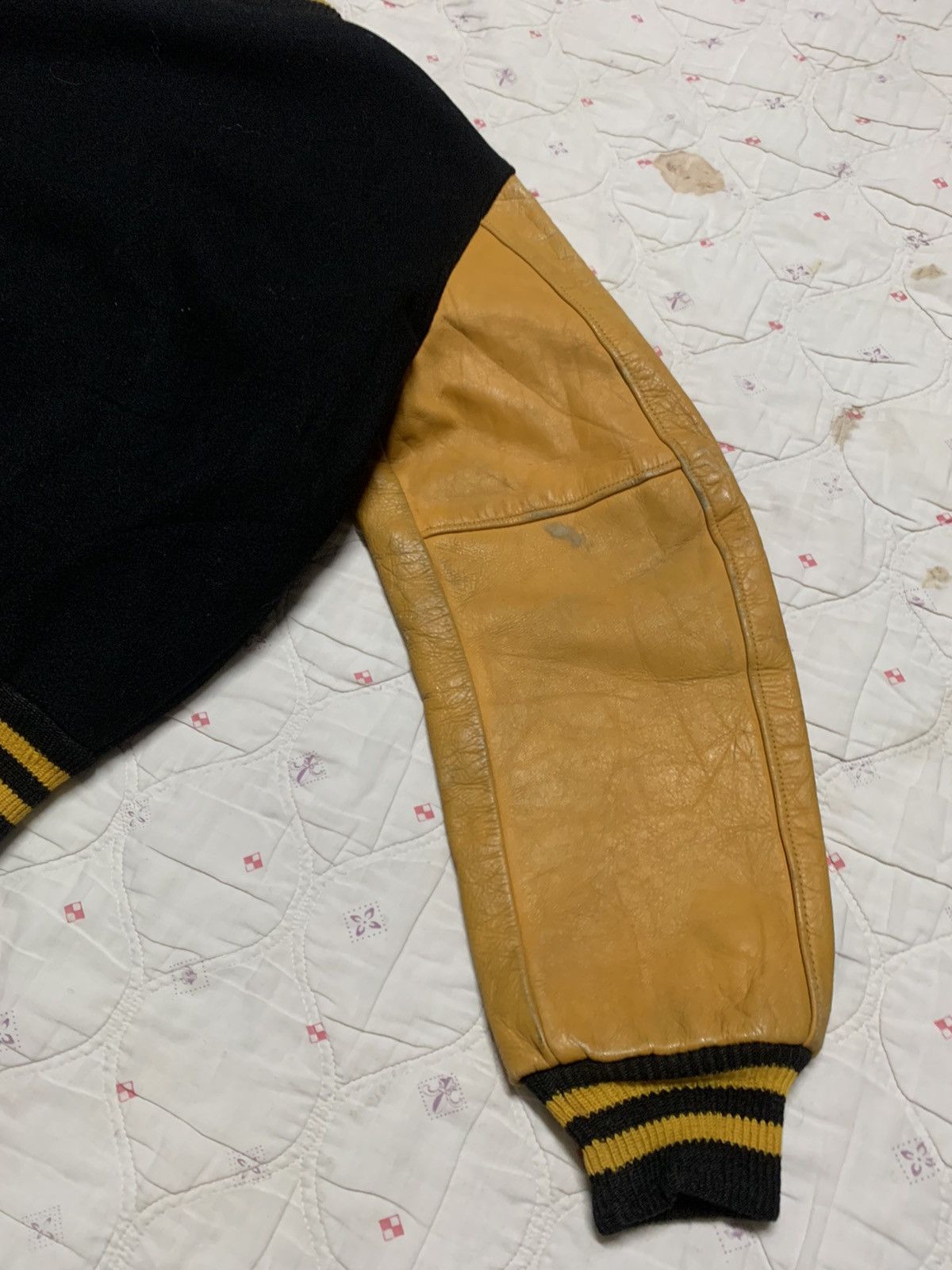 Japanese Brand VINTAGE VARSITY JACKET Size US M / EU 48-50 / 2 - 20 Thumbnail