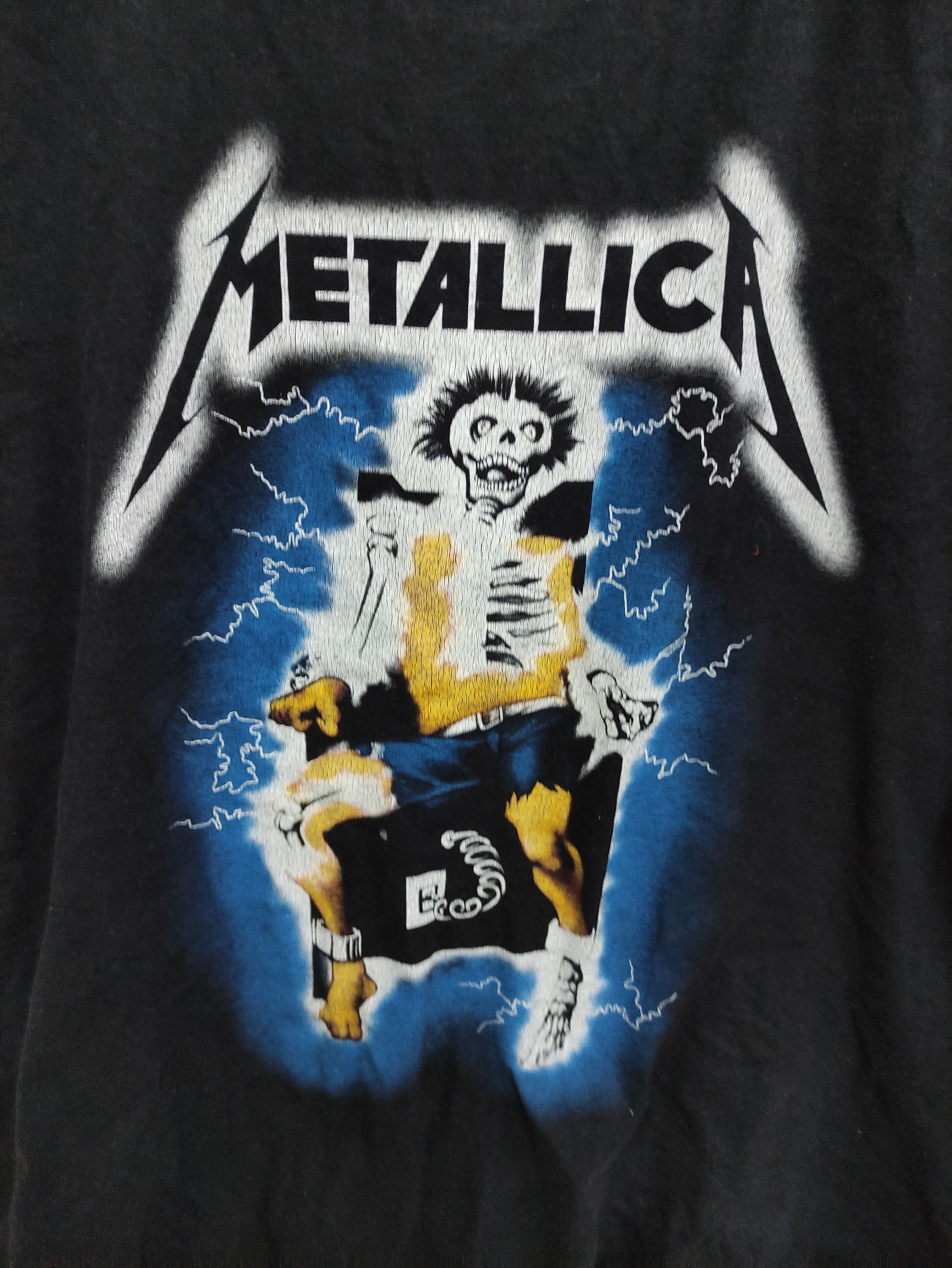 Band Tees METALLICA VINTAGE BOOTLEG 1994 CROPPED T-SHIRT Size US M / EU 48-50 / 2 - 3 Thumbnail