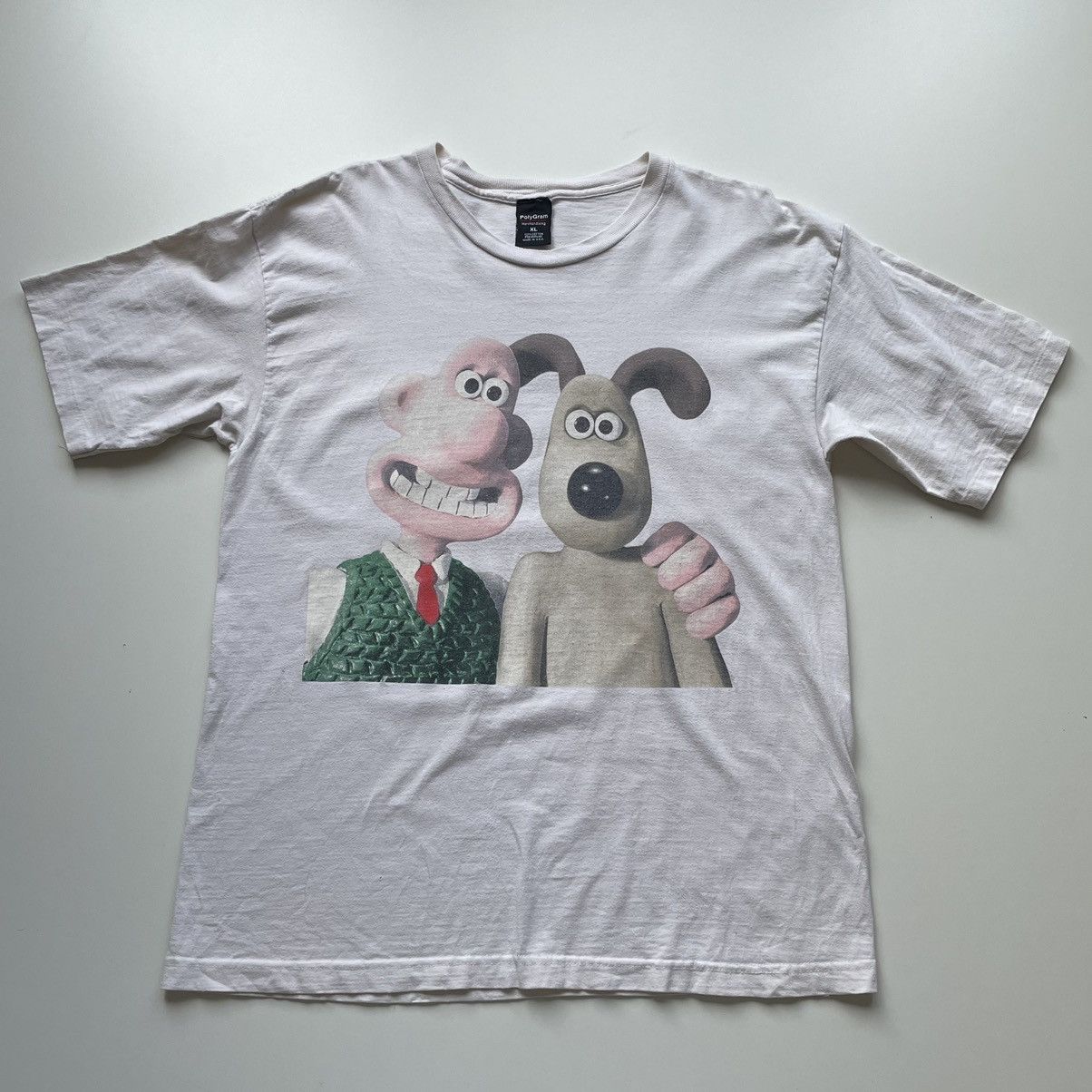 image of Vintage 90's Wallace & Gromit T Shirt Single Stitched Movie in Cream, Men's (Size Large)