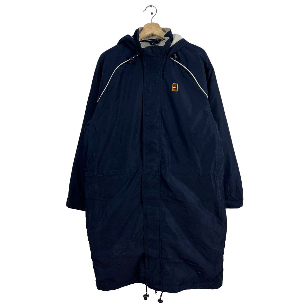 Nike VINTAGE NIKE COURT LONG COACH JACKET BIG LOGO Size US M / EU 48-50 / 2 - 1 Thumbnail