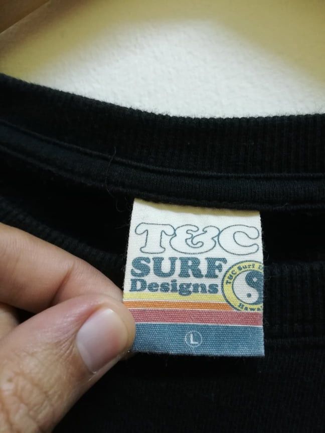 Other T&C Surf Designs, Enjoy Surfin Life Hawaii Sweatshirt (c23) Size US L / EU 52-54 / 3 - 6 Thumbnail