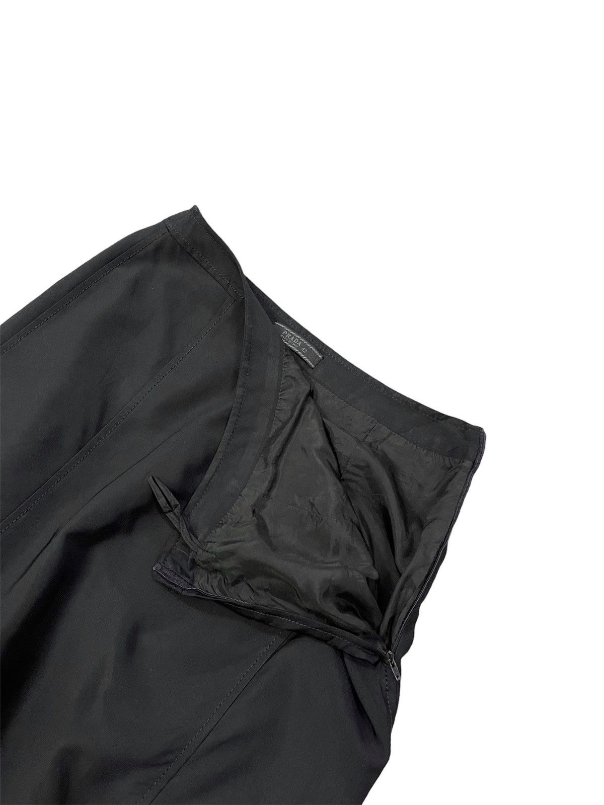 Prada Blacky PRADA Nylon IT42 SKIRT Size 28" / US 6 / IT 42 - 3 Thumbnail