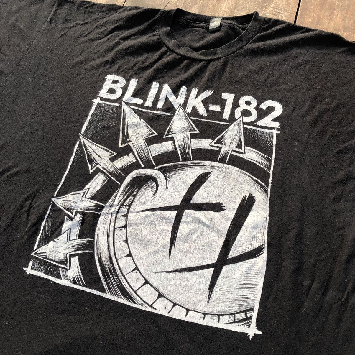 Band Tees Blink-182 Tour 2017 T Shirt Size US XXL / EU 58 / 5 - 1 Thumbnail