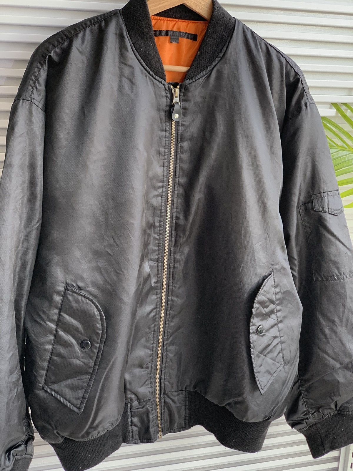 Japanese Brand Vintage Black Ma-1 Bomber Jacket Size US XL / EU 56 / 4 - 2 Thumbnail