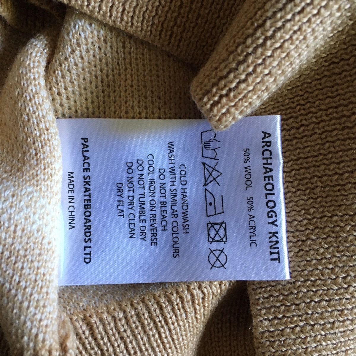 Palace Archaeology Knit Sweater Size US L / EU 52-54 / 3 - 6 Thumbnail