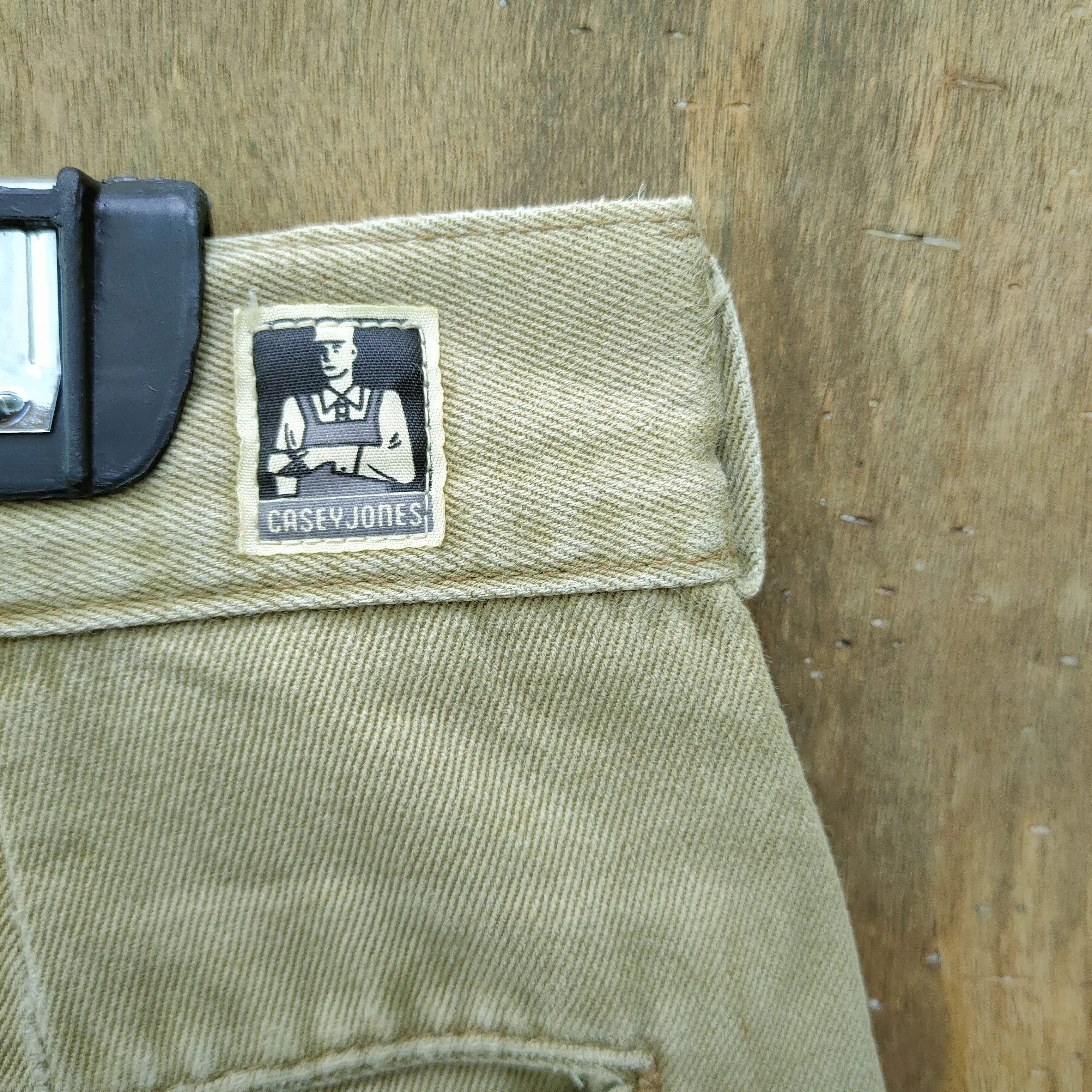 Casey Casey × Japanese Brand × Vintage CASEY JONES FADED DAMAGE KNEE BAGGY PANTS Size US 29 - 11 Thumbnail