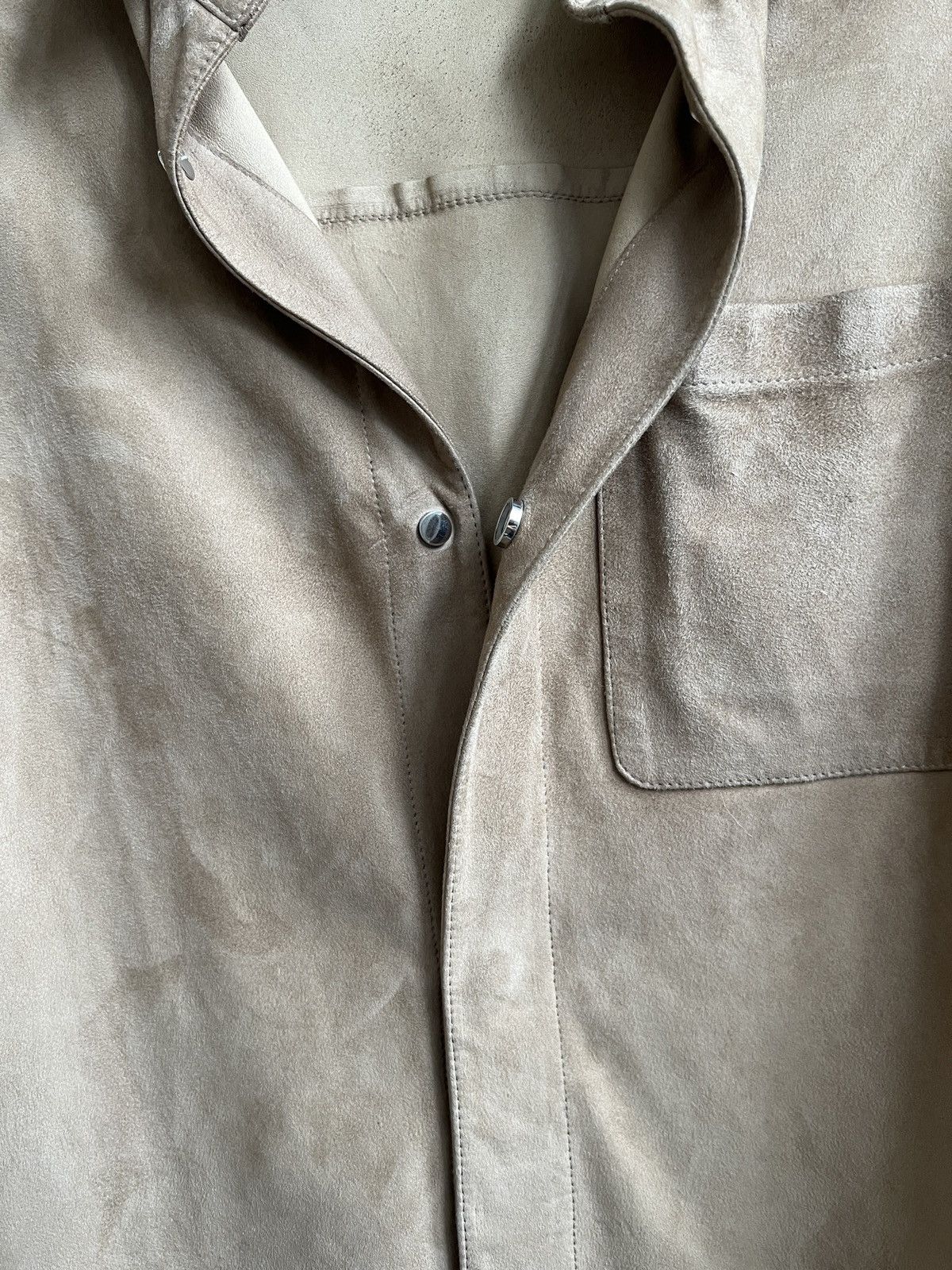 Salvatore Ferragamo Salvatore Ferragamo Suede Overshirt Size US M / EU 48-50 / 2 - 3 Thumbnail