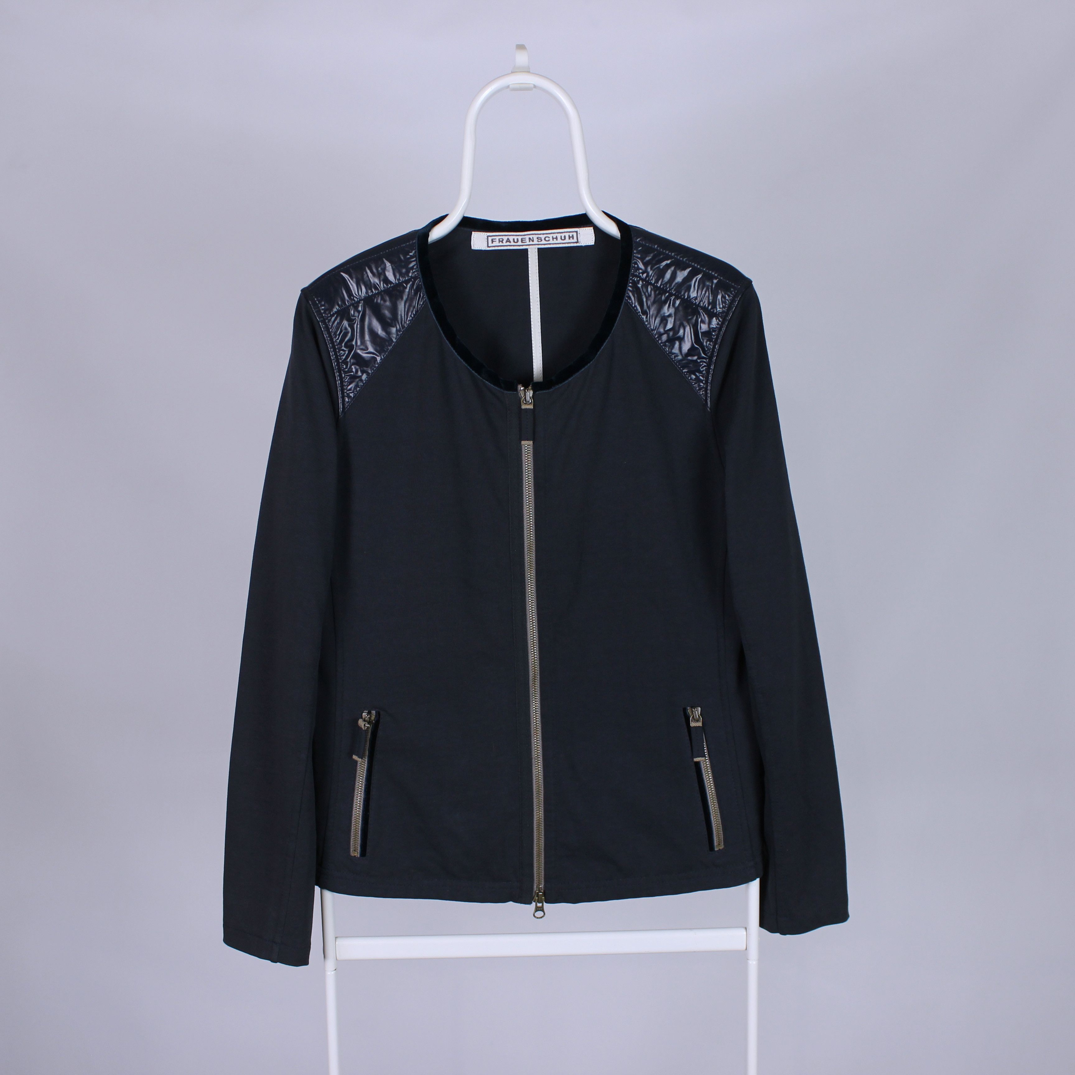 Frauenschuh Frauenschuh vintage women full zip nylon jacket 4 M L Size M / US 6-8 / IT 42-44 - 1 Thumbnail