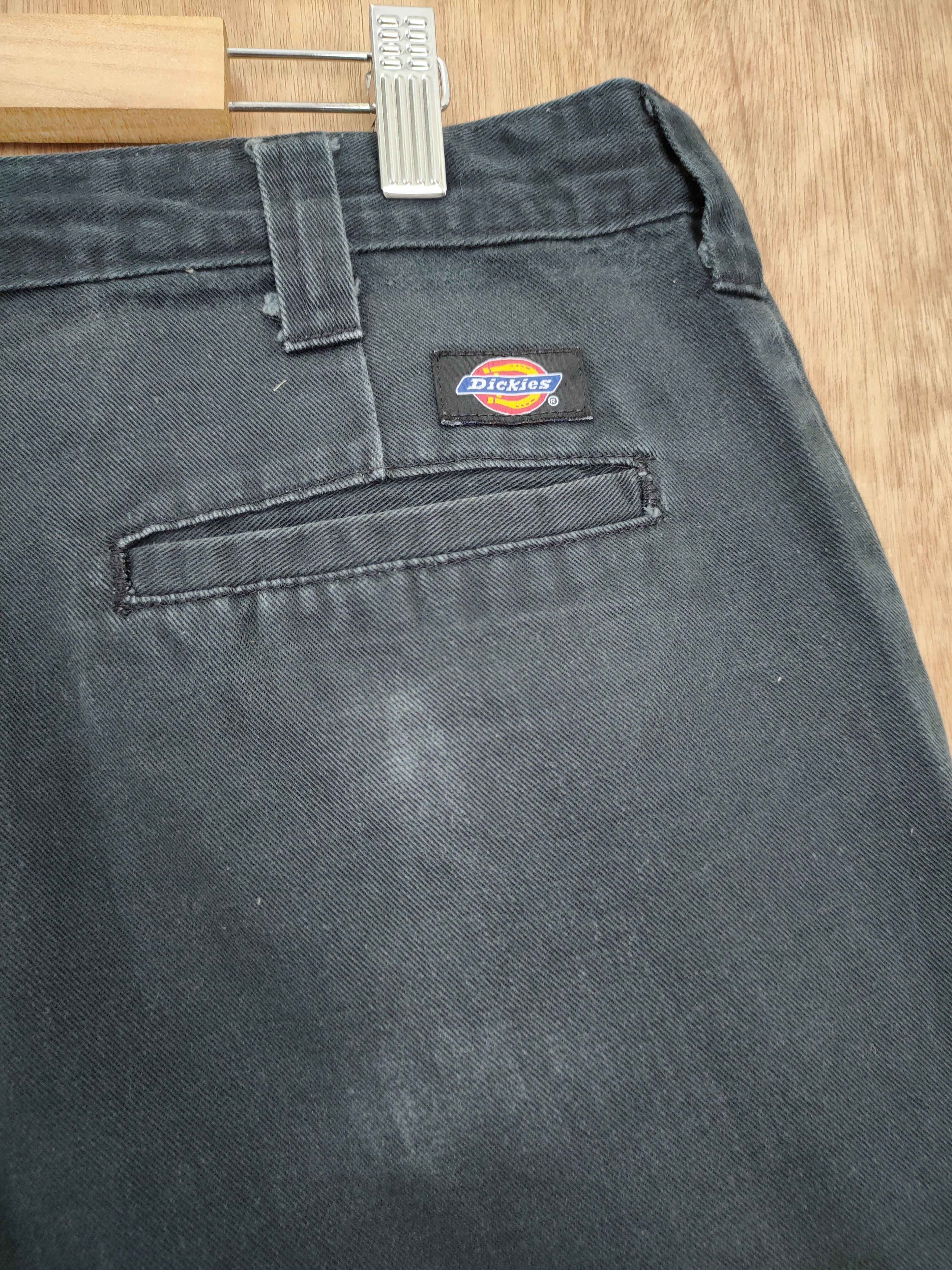 Dickies DL Dickies vintage faded black cargo pants #972 Size US 36 / EU 52 - 9 Thumbnail