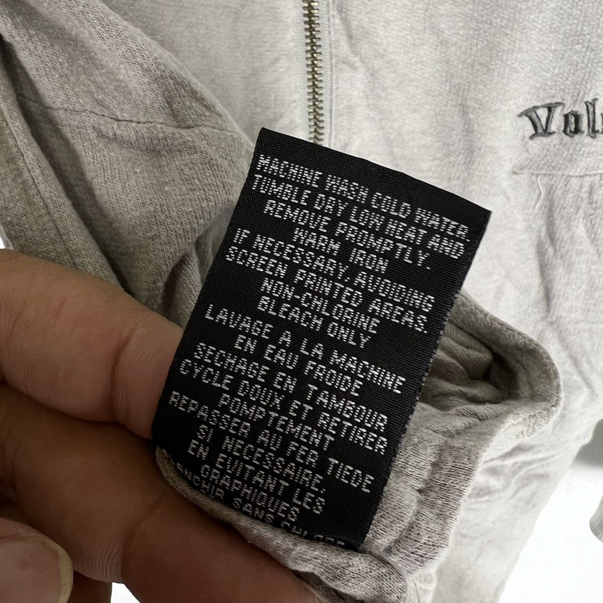 Japanese Brand VINTAGE VOLCOM HOODIE BIG LOGO PUNK STYLE Size US M / EU 48-50 / 2 - 13 Thumbnail
