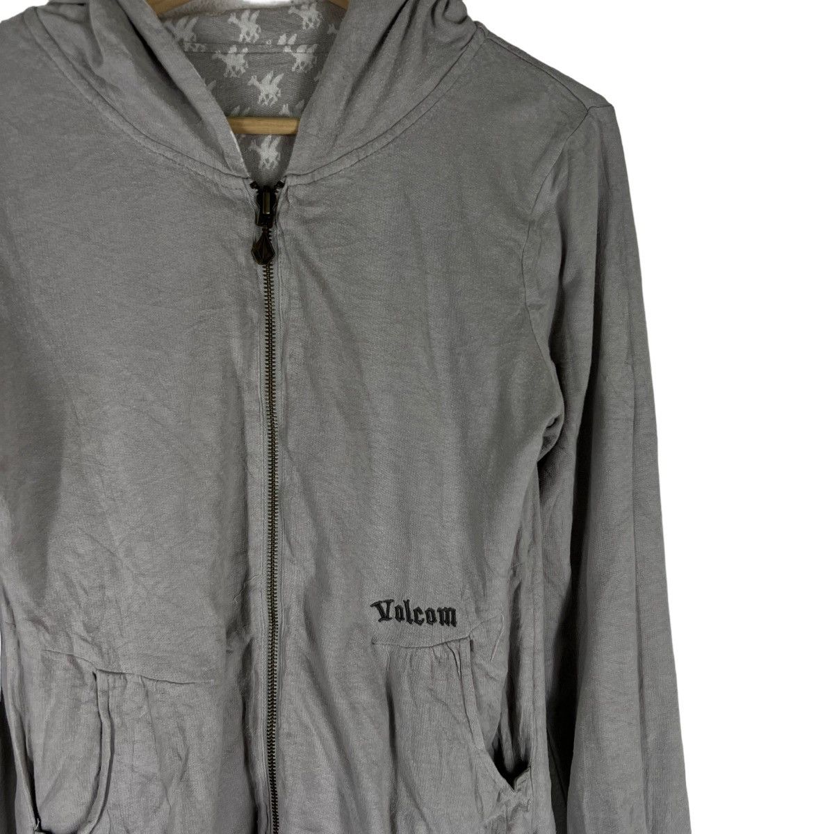 Japanese Brand VINTAGE VOLCOM HOODIE BIG LOGO PUNK STYLE Size US M / EU 48-50 / 2 - 8 Thumbnail