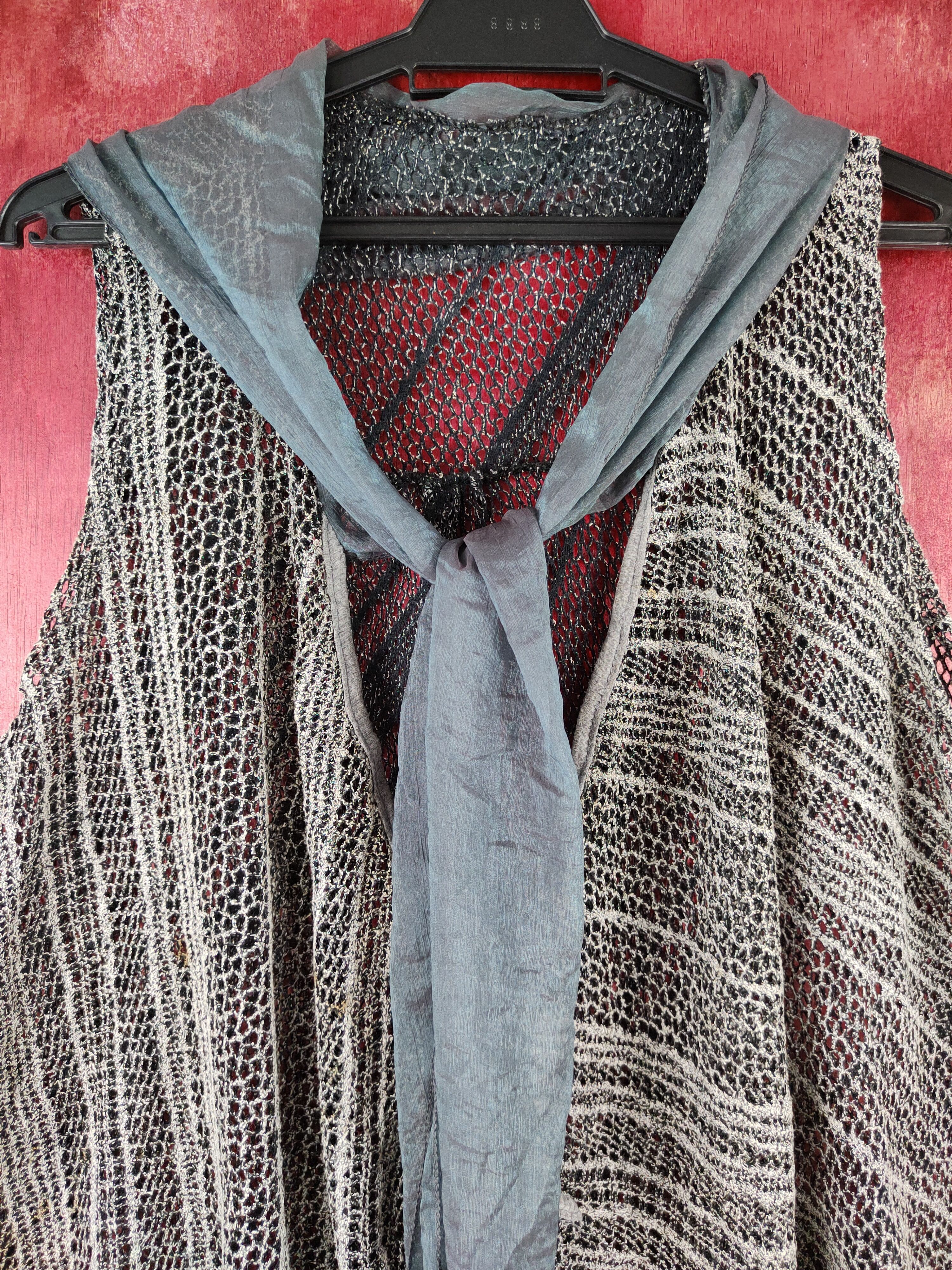 Homespun Knitwear Japan Ivory/Black Crochet Meshnet Sleeveless Cardigan #S985 Size M / US 6-8 / IT 42-44 - 3 Thumbnail