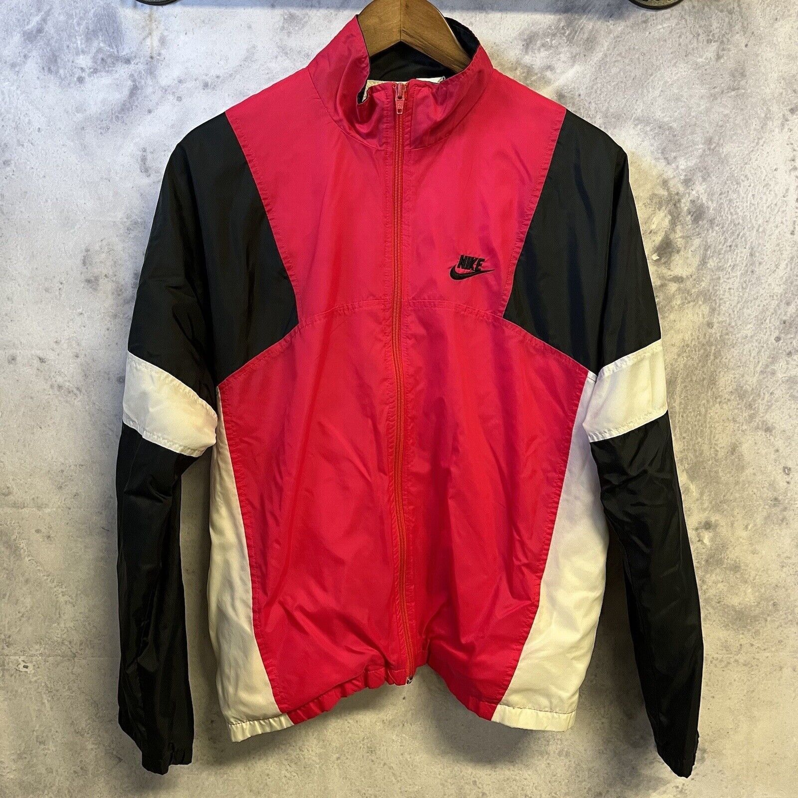 Vintage Vintage 80s Nike Track Jacket Full Zip Unisex M Hot Pink Size US M / EU 48-50 / 2 - 1 Thumbnail