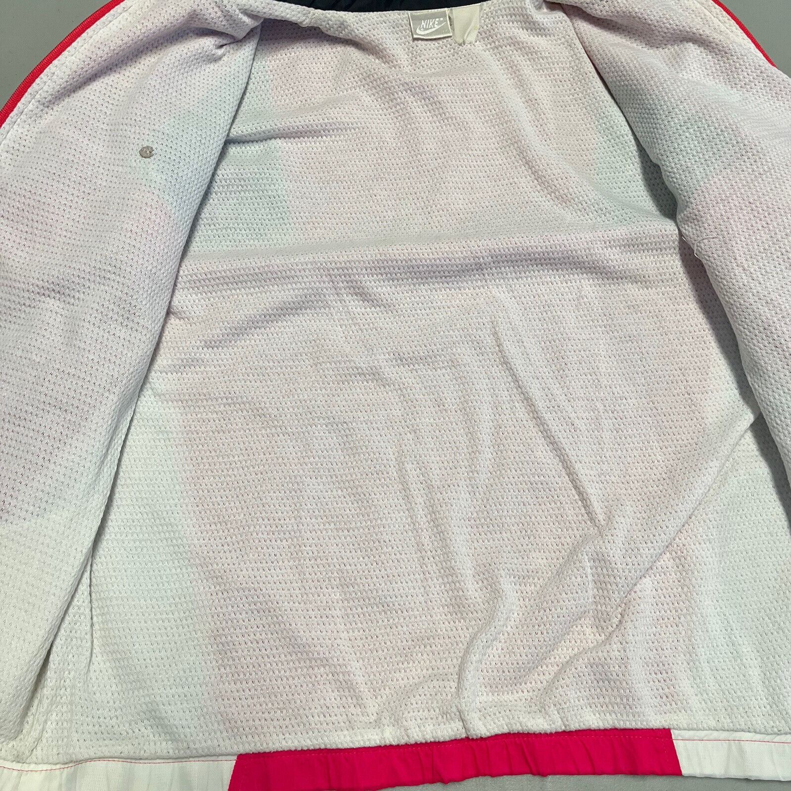 Vintage Vintage 80s Nike Track Jacket Full Zip Unisex M Hot Pink Size US M / EU 48-50 / 2 - 11 Thumbnail