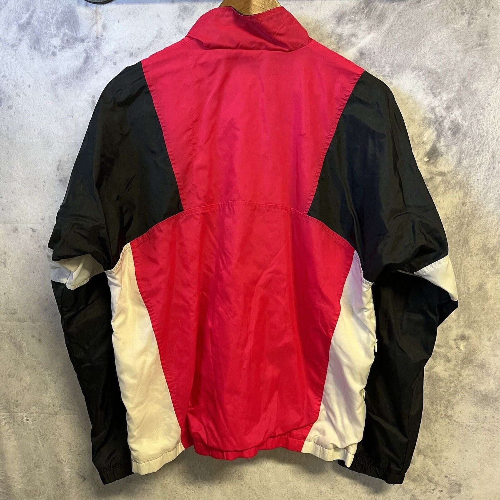 Vintage Vintage 80s Nike Track Jacket Full Zip Unisex M Hot Pink Size US M / EU 48-50 / 2 - 2 Thumbnail