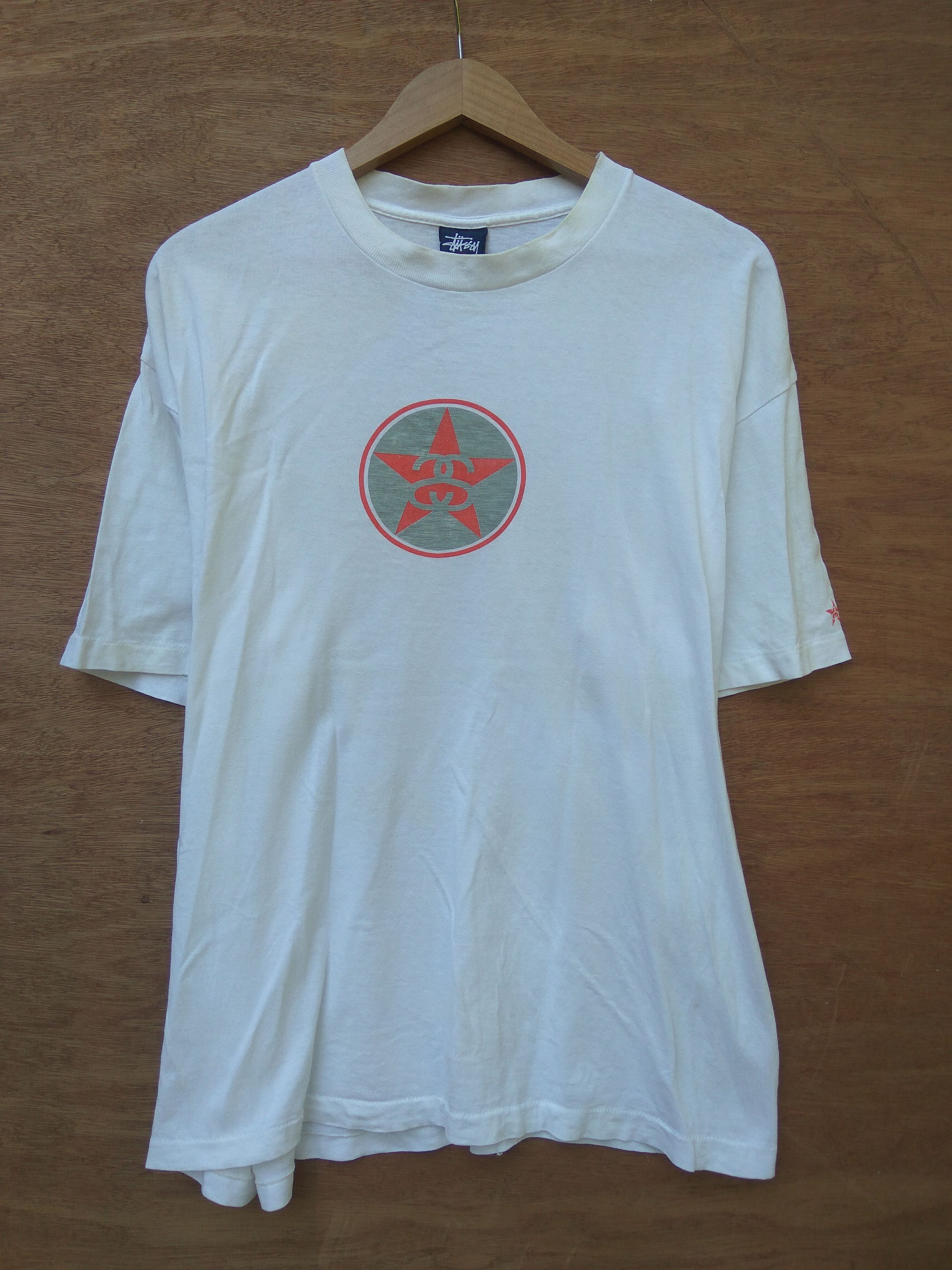 Vintage 90s Stussy International t shirt