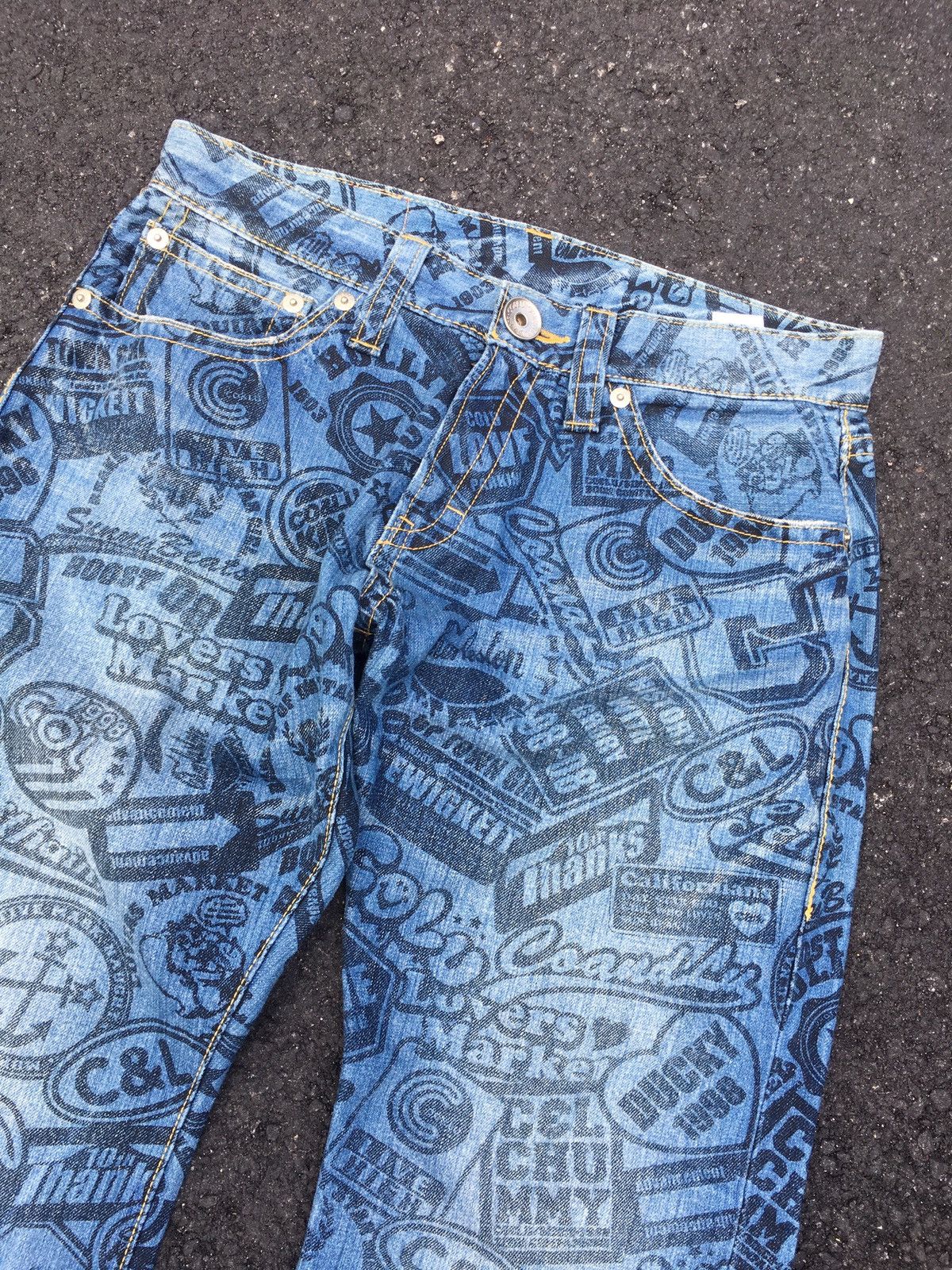 Hysteric Glamour FLARED CO&LU OVER PRINT HYSTERIC GLAMOUR DENIM JEANS Size US 33 - 4 Thumbnail
