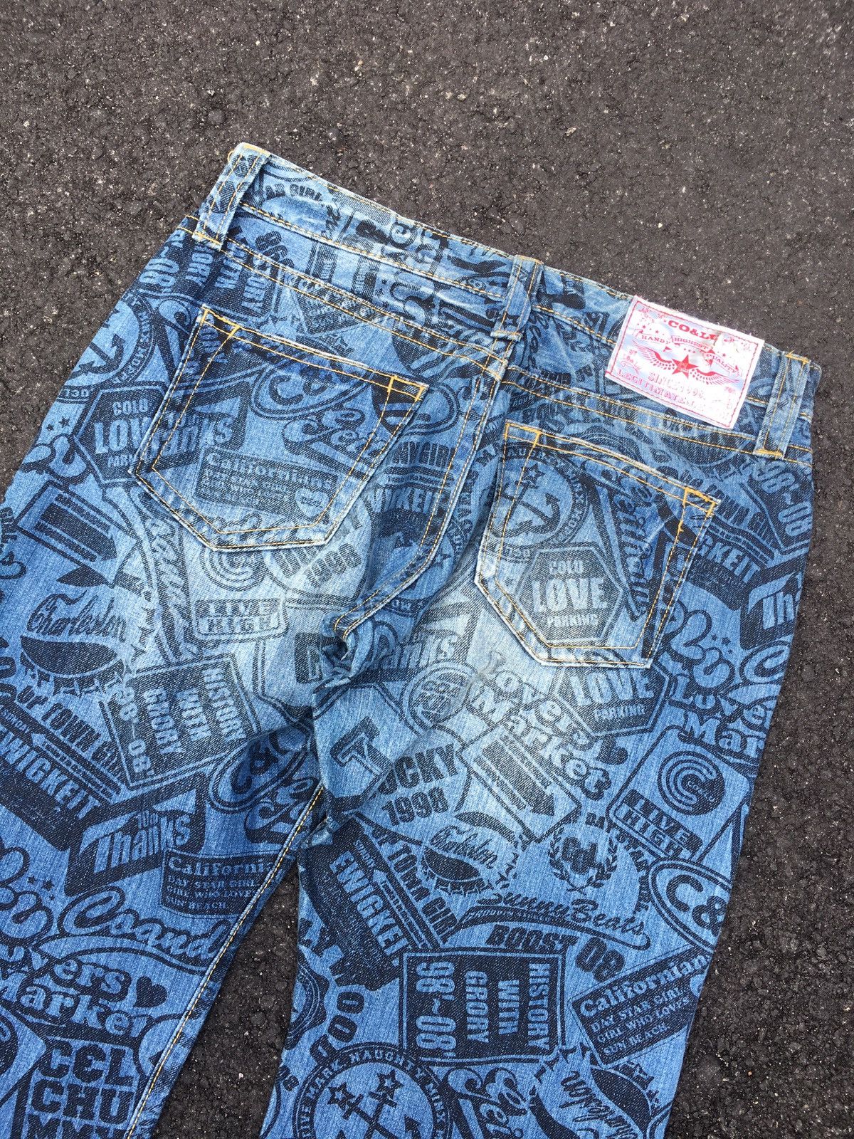 Hysteric Glamour FLARED CO&LU OVER PRINT HYSTERIC GLAMOUR DENIM JEANS Size US 33 - 8 Thumbnail