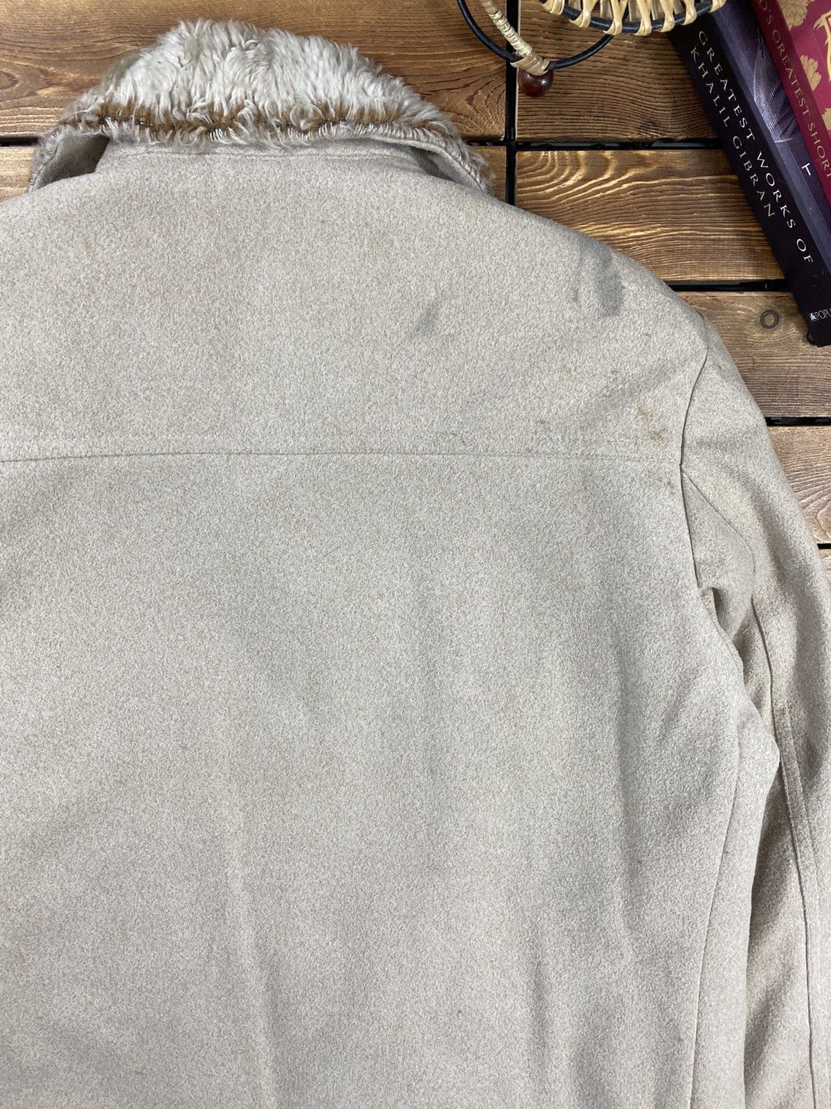 Japanese Brand × Vintage Vintage Japanese Brand Crest Wool Fleece Size L Size US L / EU 52-54 / 3 - 11 Thumbnail