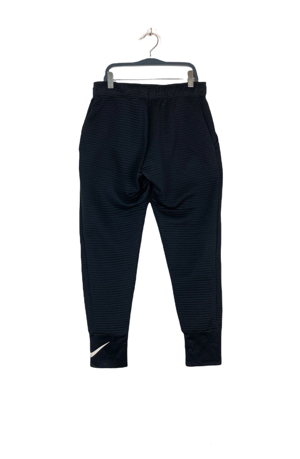 Nike Rare‼️Nike Jogger Pants Big Logo Medium Size (For Women) Size 30" / US 8 / IT 44 - 5 Thumbnail