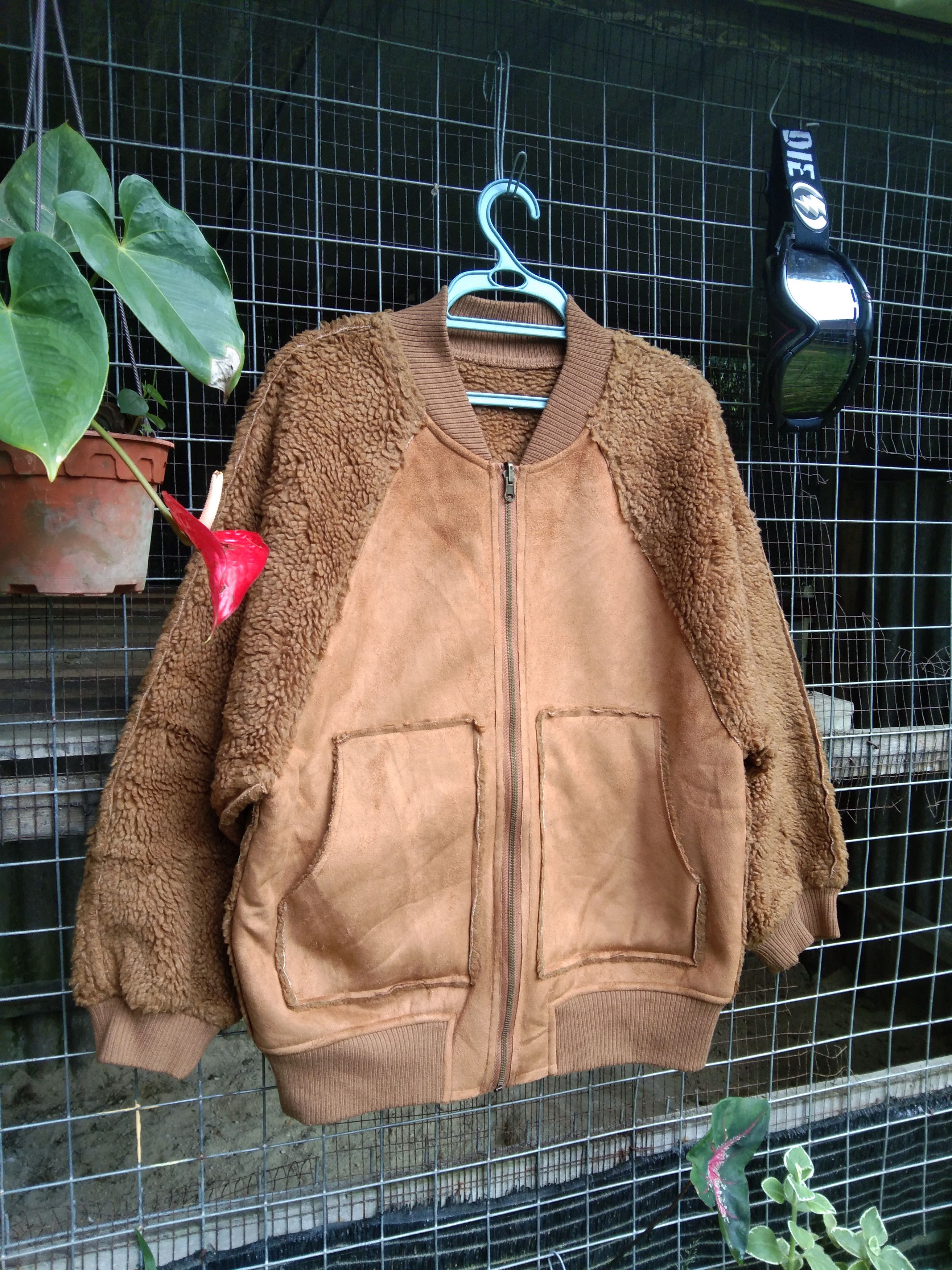 🔥RARE🔥 DEEP PILE SHERPA JACKET