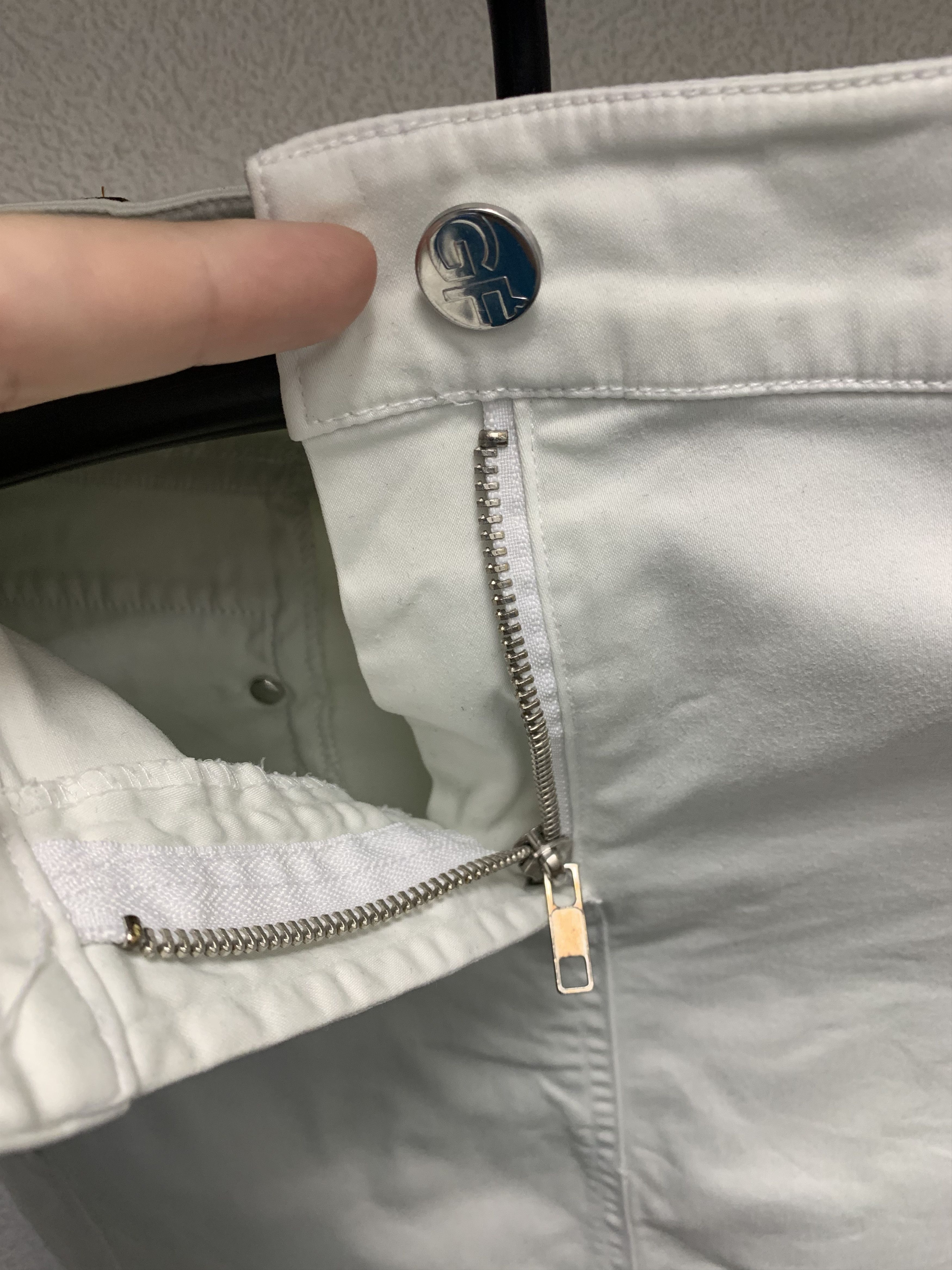 Gianfranco Ferre Gf Ferre Guanfranco Ferre women skirt 44 size Size 30" / US 8 / IT 44 - 7 Thumbnail