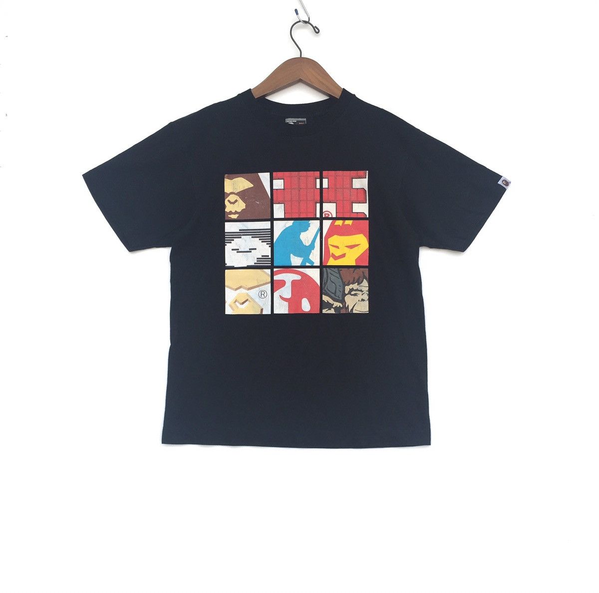 Bape FINAL DROP‼️Bathing Ape T-shirt Medium Size Made Japan Size US M / EU 48-50 / 2 - 1 Thumbnail