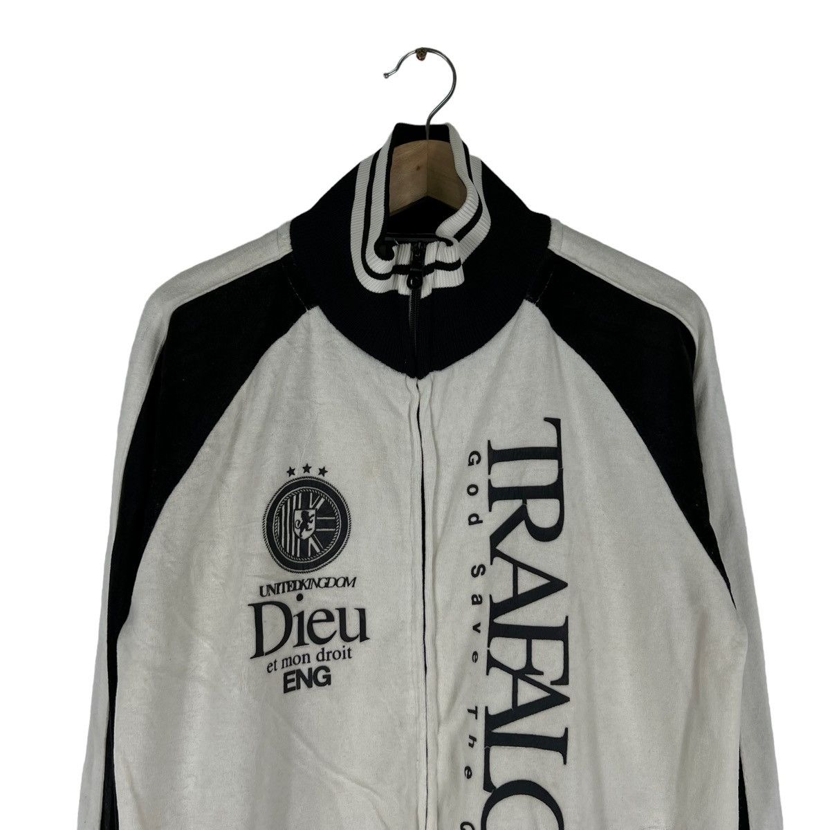 Japanese Brand RARE THE QUEEN JACKET BIG LOGO Size US L / EU 52-54 / 3 - 3 Thumbnail