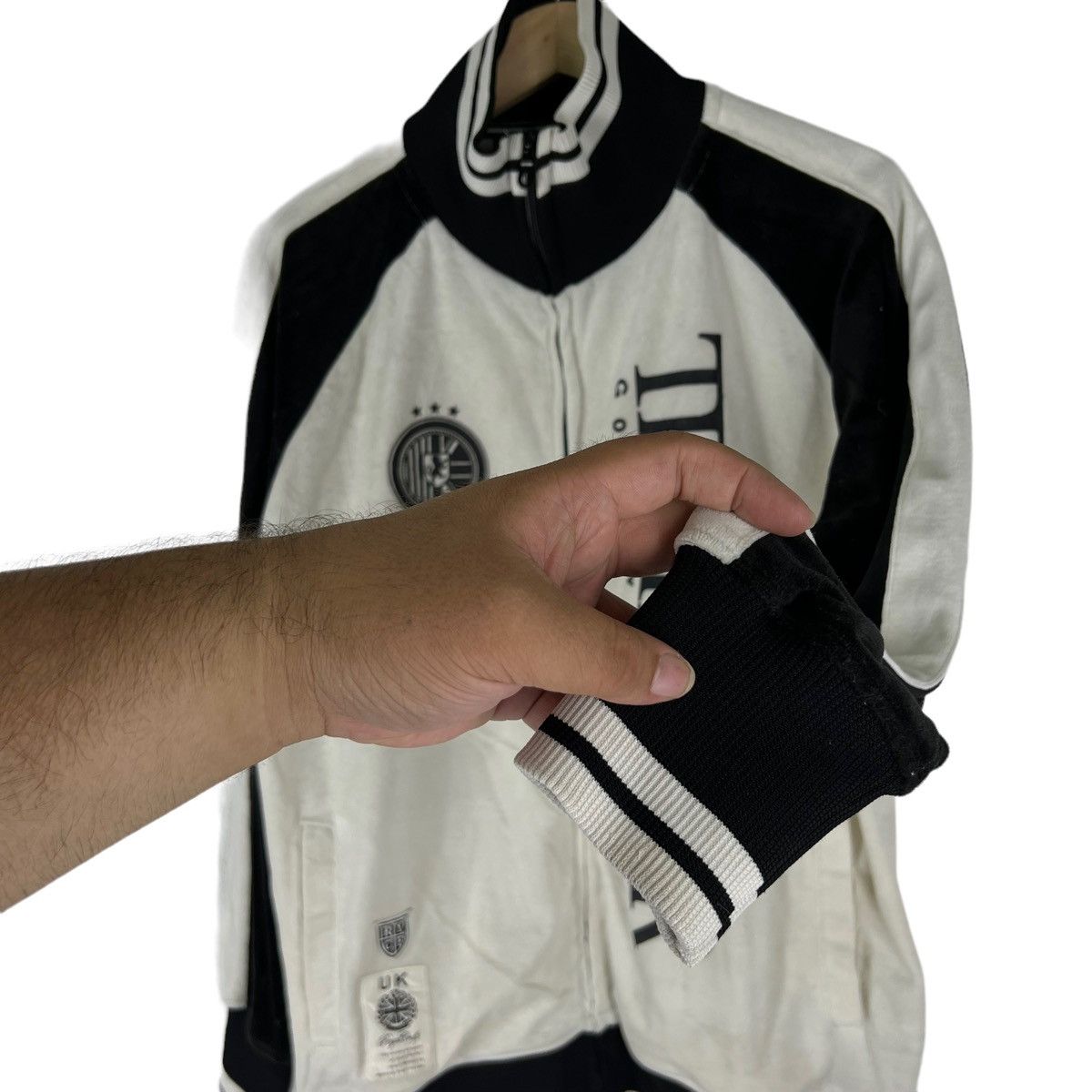 Japanese Brand RARE THE QUEEN JACKET BIG LOGO Size US L / EU 52-54 / 3 - 8 Thumbnail