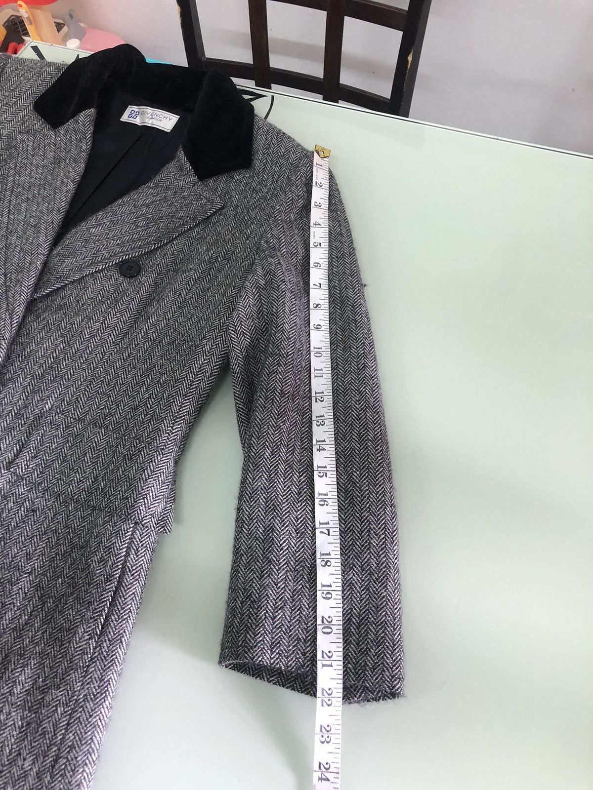 Givenchy Vintage Givenchy Glamour Double Breasted Long Coat Size US M / EU 48-50 / 2 - 24 Thumbnail