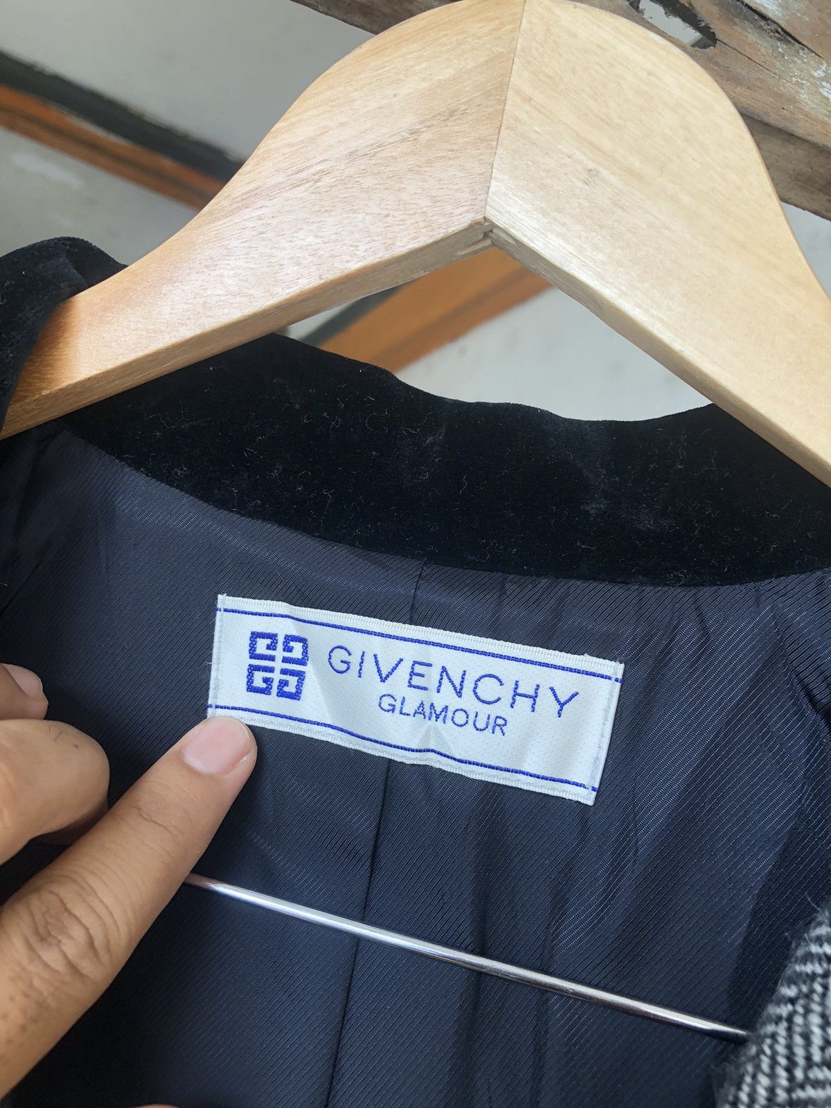 Givenchy Vintage Givenchy Glamour Double Breasted Long Coat Size US M / EU 48-50 / 2 - 8 Thumbnail