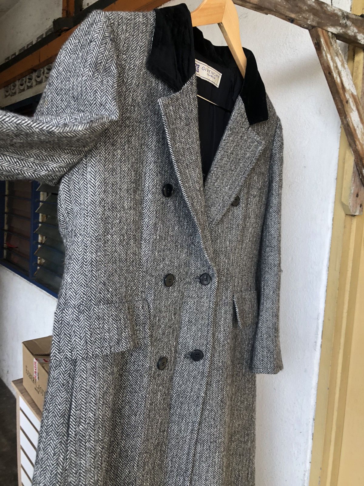 Givenchy Vintage Givenchy Glamour Double Breasted Long Coat Size US M / EU 48-50 / 2 - 6 Thumbnail